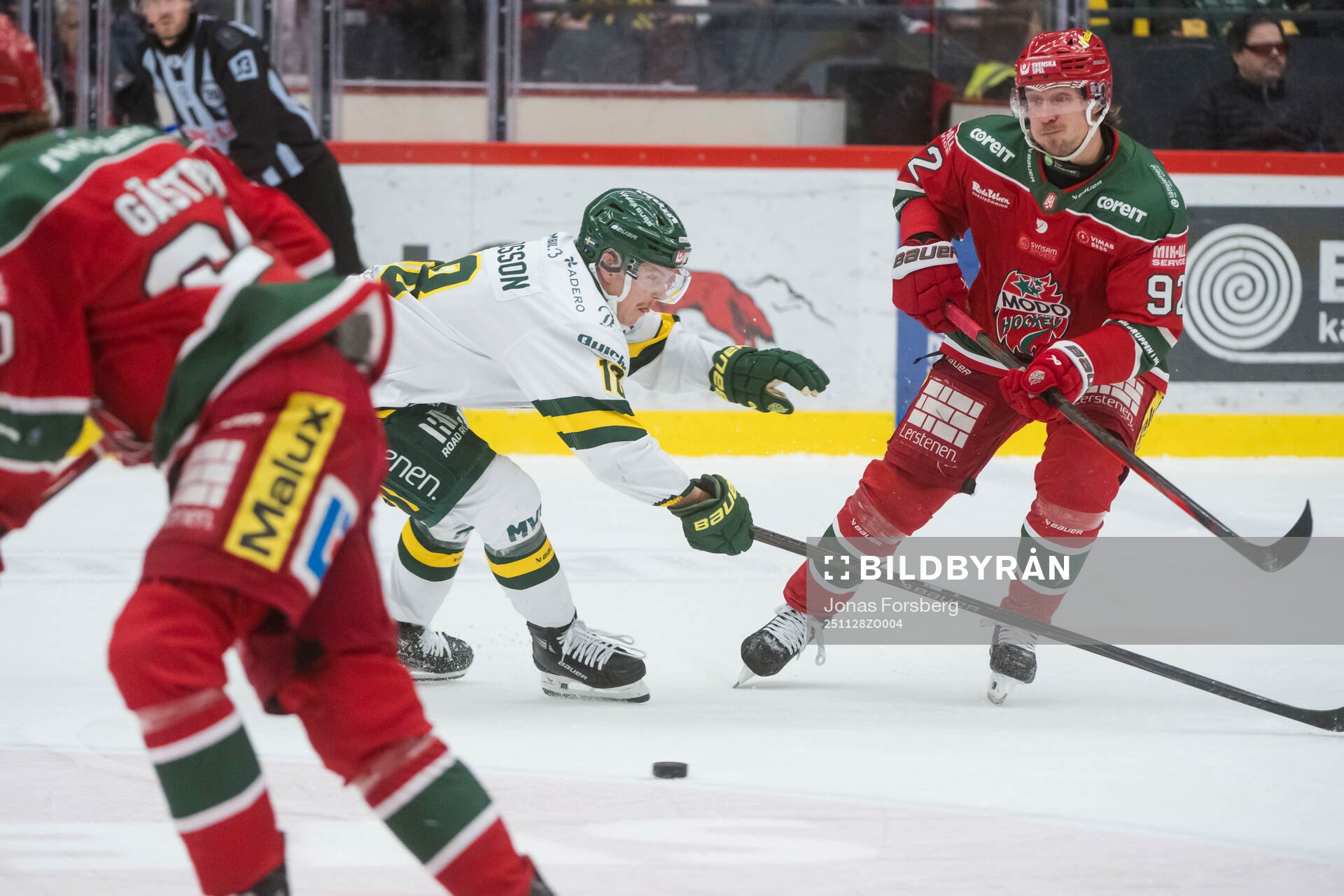 Björklövens Axel Ottosson och Modos Jesper Olofsson