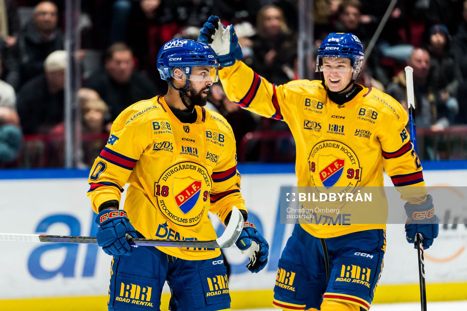 Djurgårdens Oliver Kylington jublar