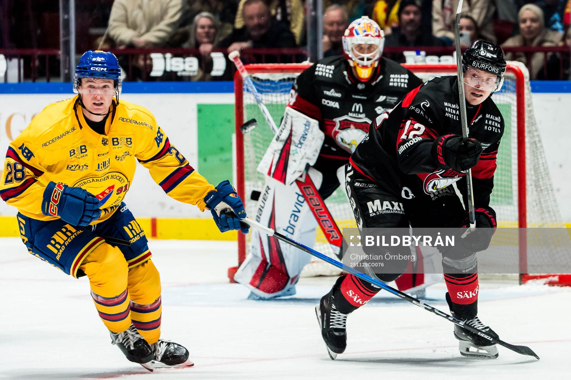 Djurgårdens Gustav Lindström och Malmö Redhawks Linus