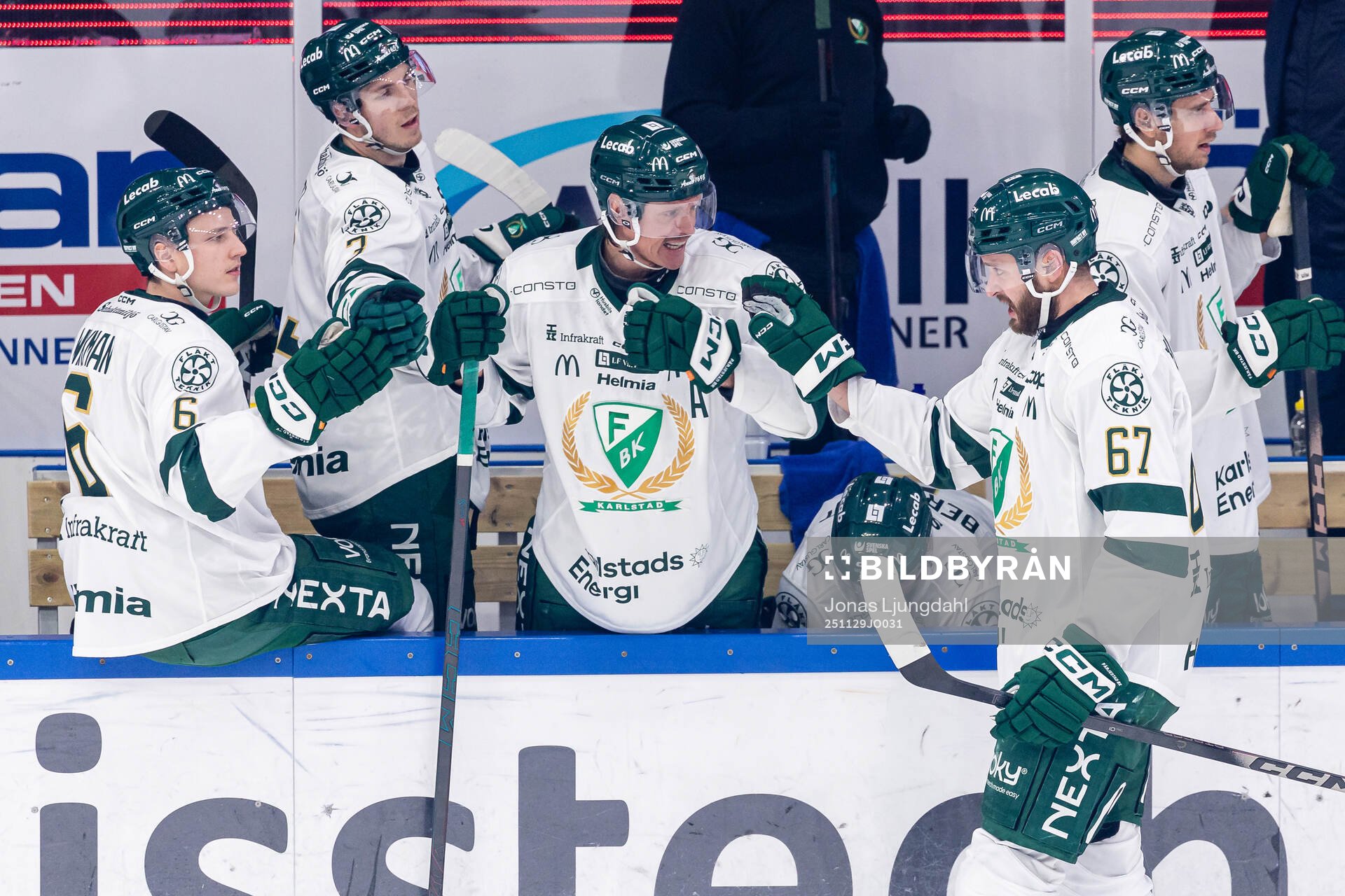 Färjestads Radim Zohorna jublar