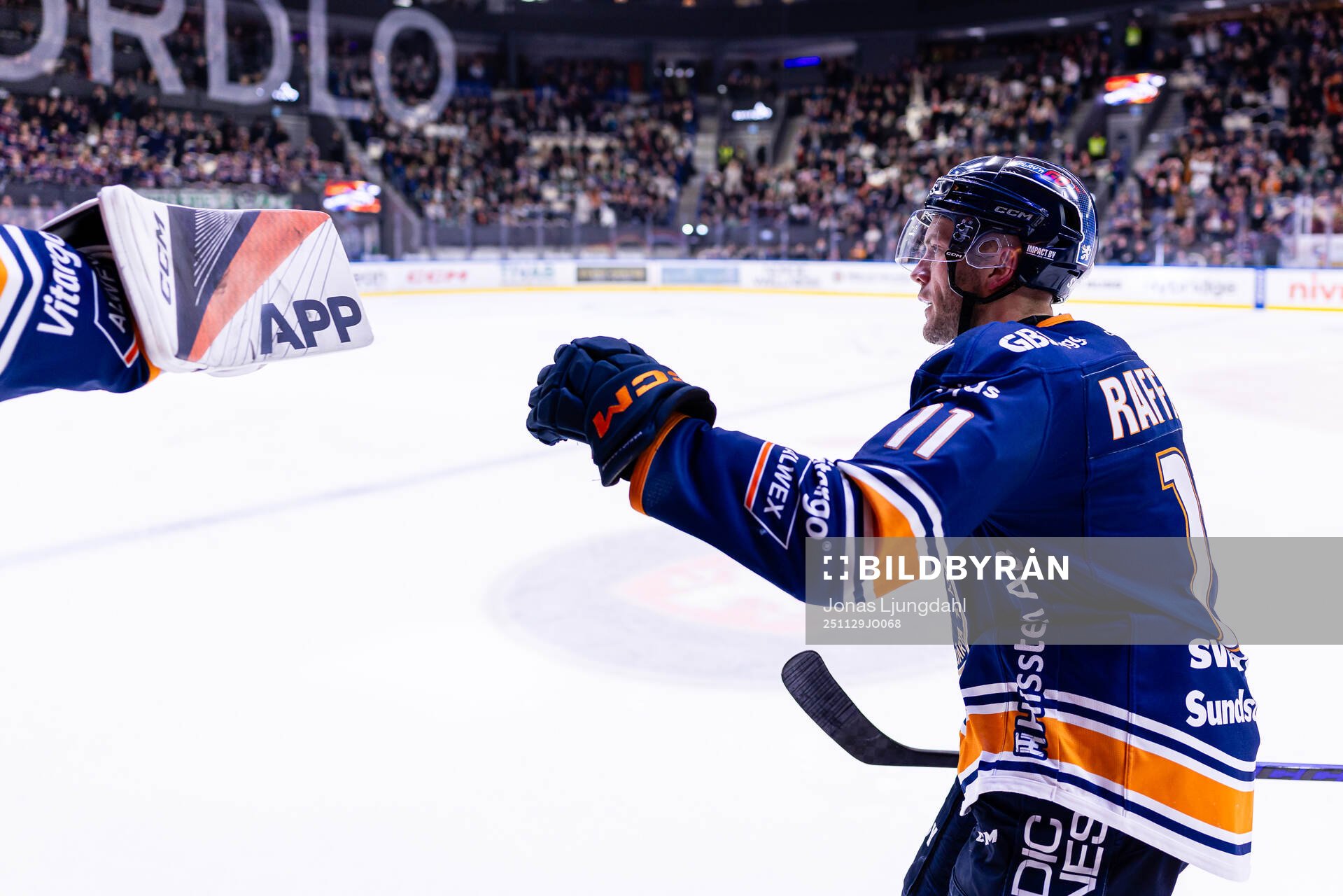 Växjös Brogan Rafferty jublar