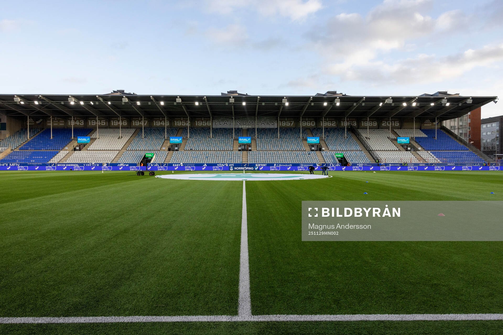 Interiör vy av Platinumcars Arena