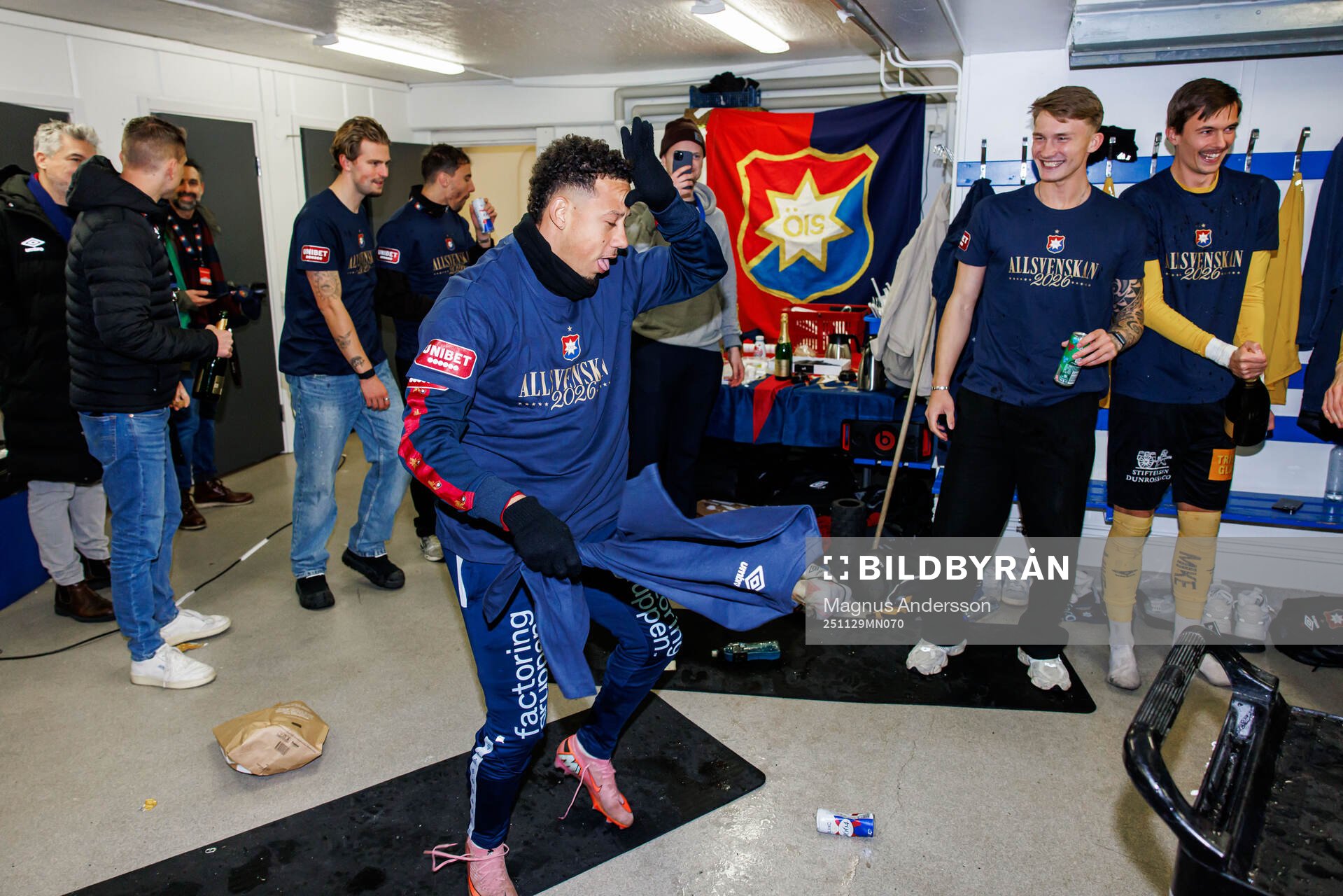 Örgrytes Tobias Sana jublar