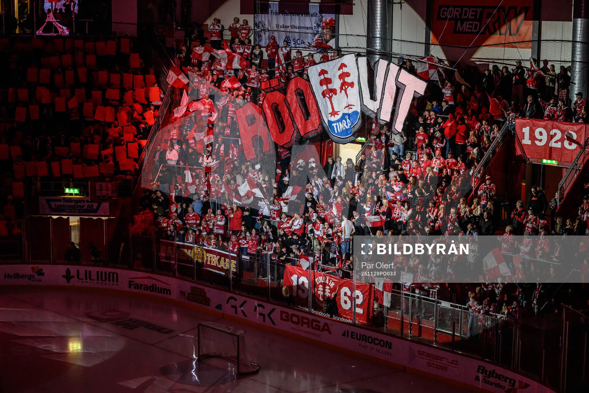 Publiken med tifo