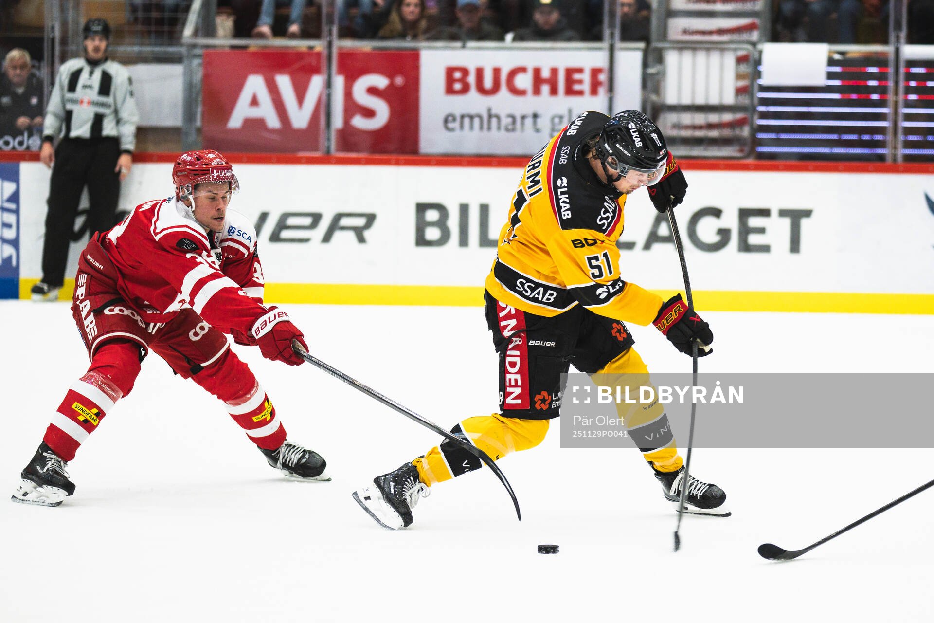 Timrås Albin Sundin och Luleås Markus Nurmi