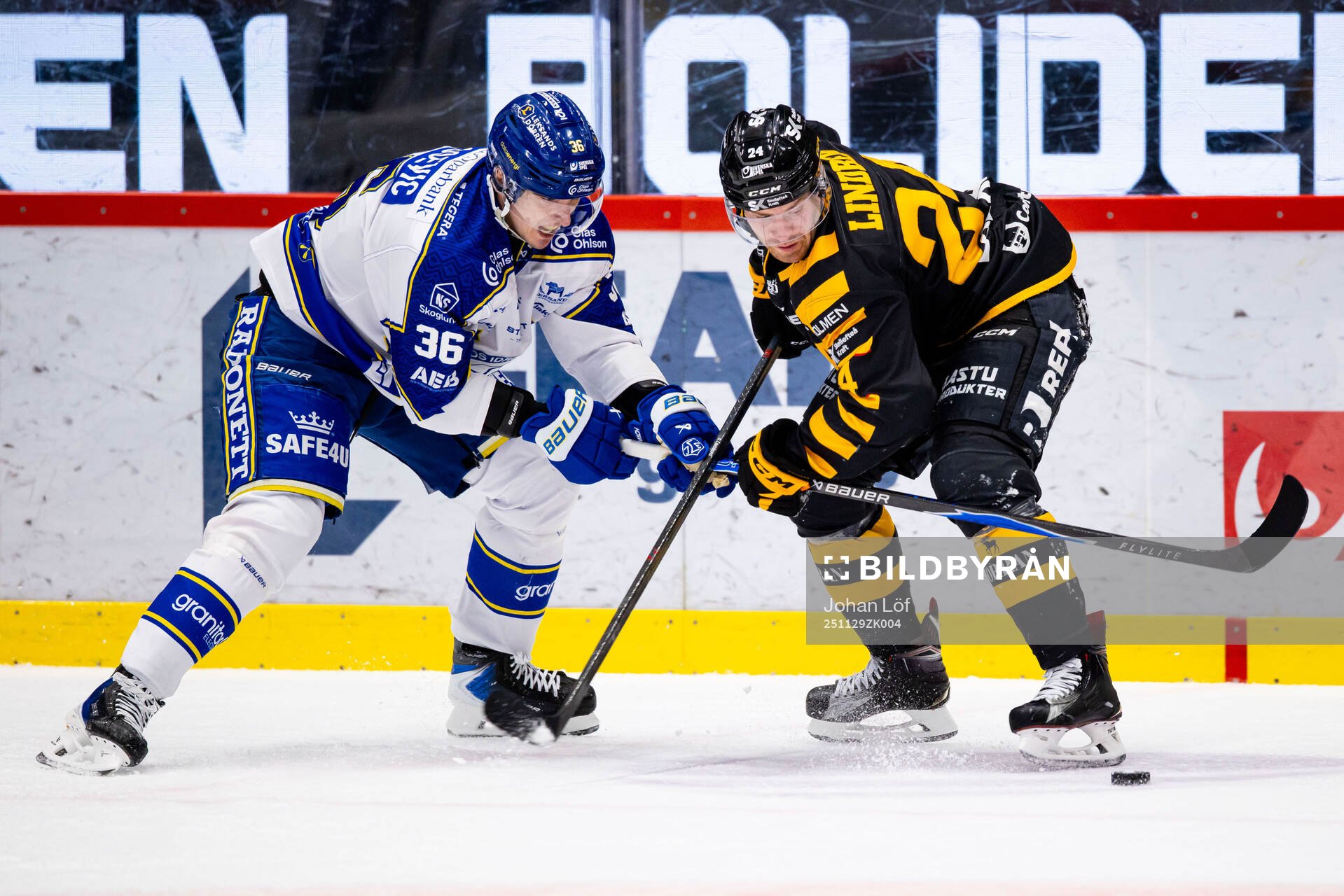 Leksands Stefan Milosevic och Skellefteås Oscar Lindberg i
