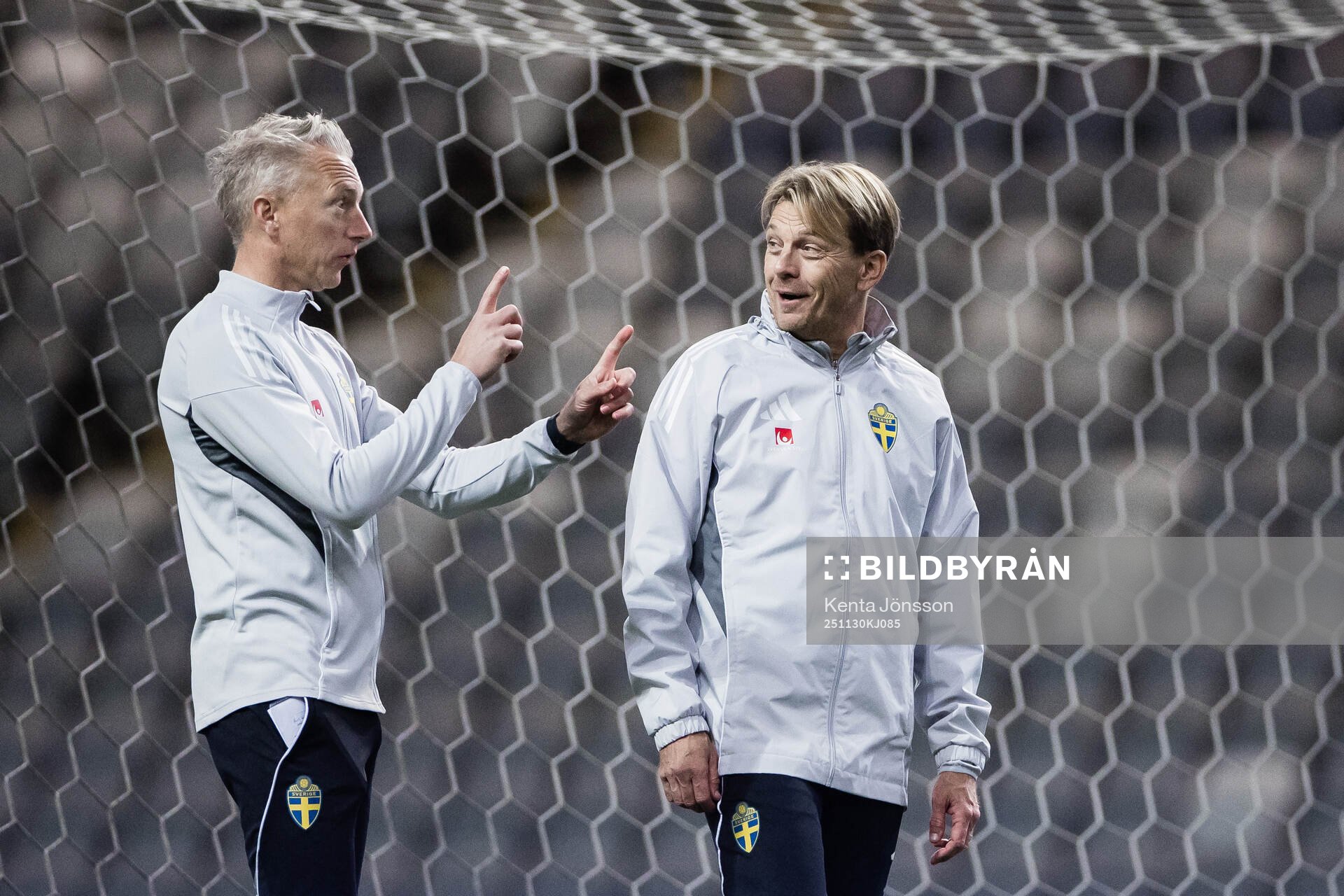 Assistant coach Niklas Egnell an head coach Tony Gustavsson