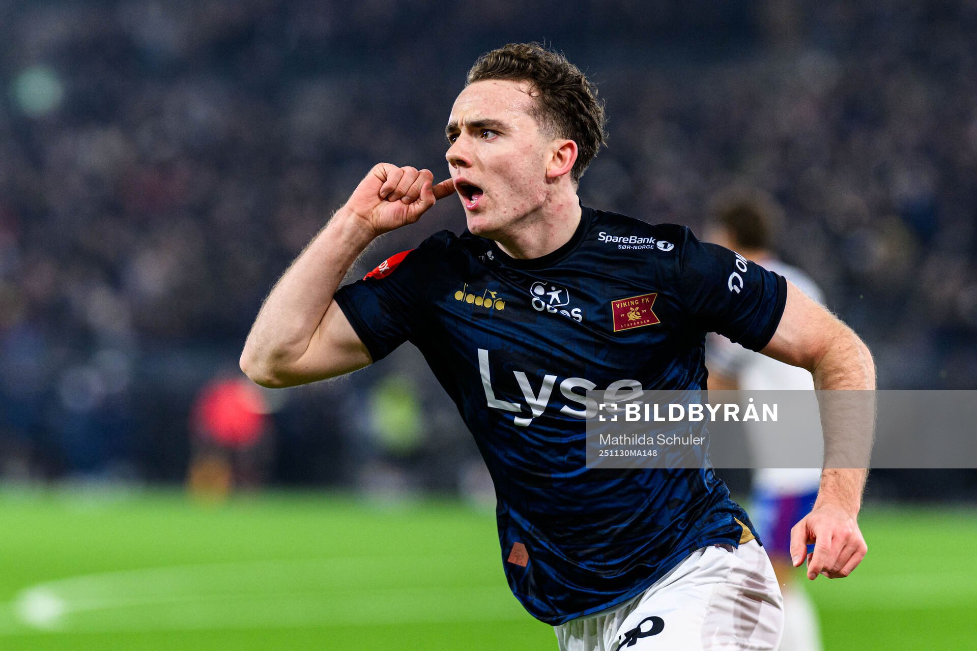 Edvin Austbö of Viking celebrates scoring 1-0