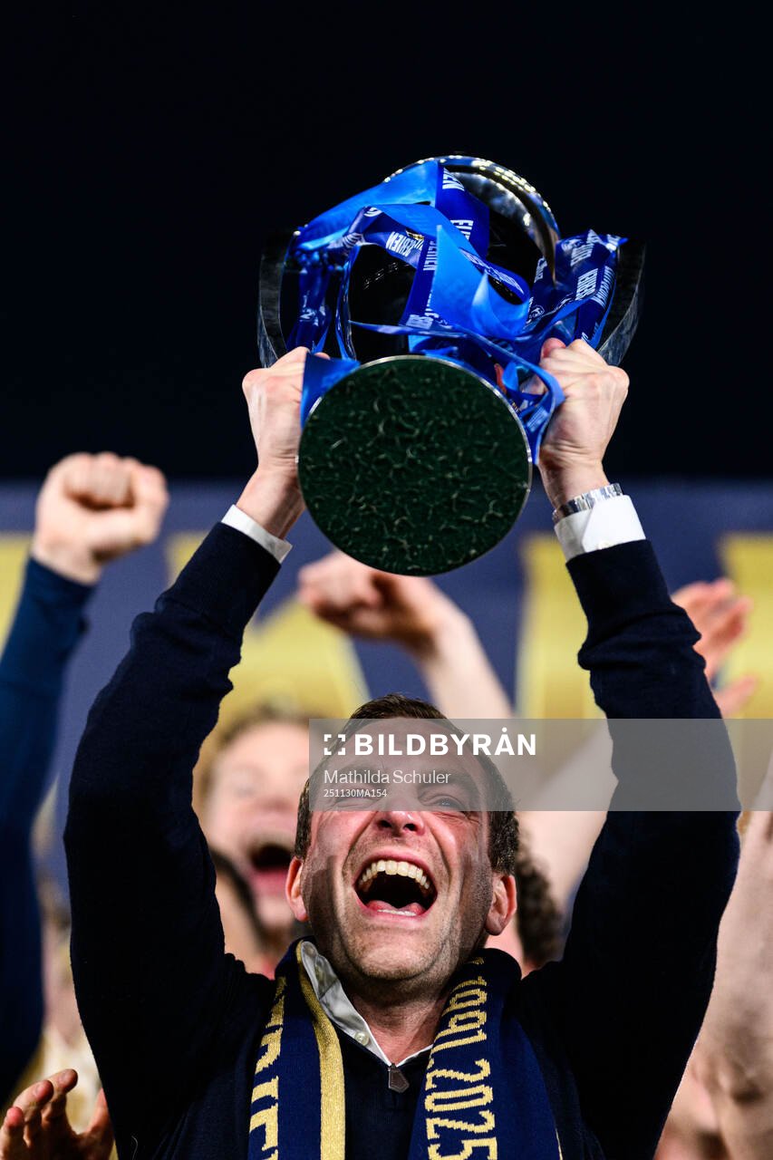 of Viking celebrates