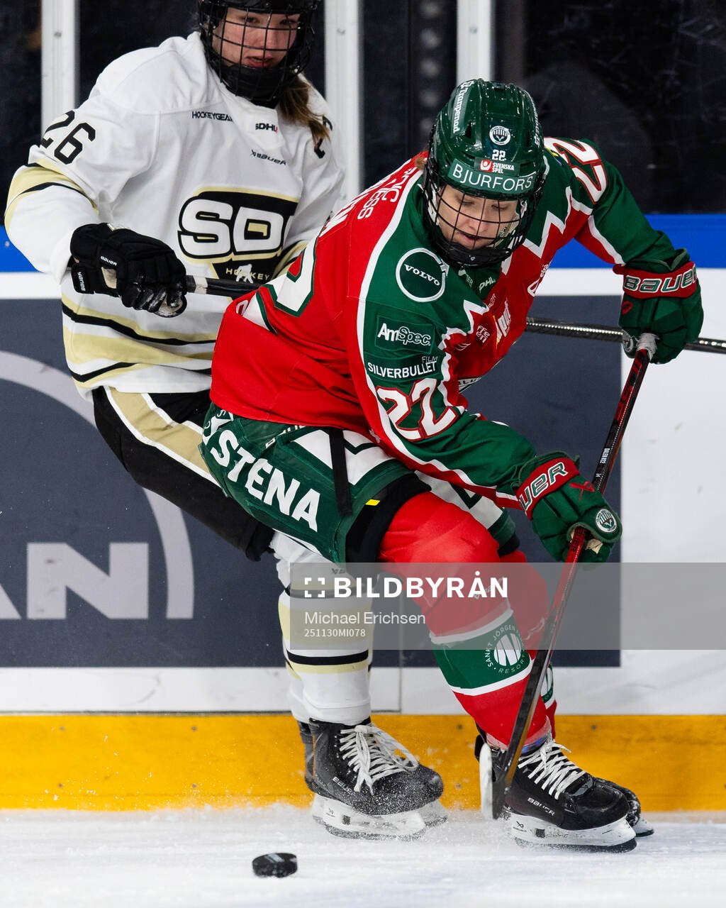 SDEs Mathea Fischer och Frölundas Andrea Dalen