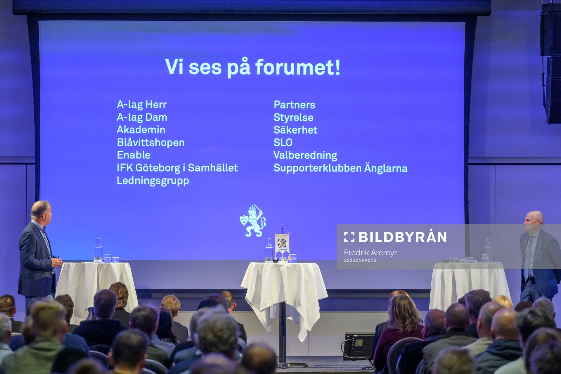 Under  ett medlemsmöte för IFK Göteborg