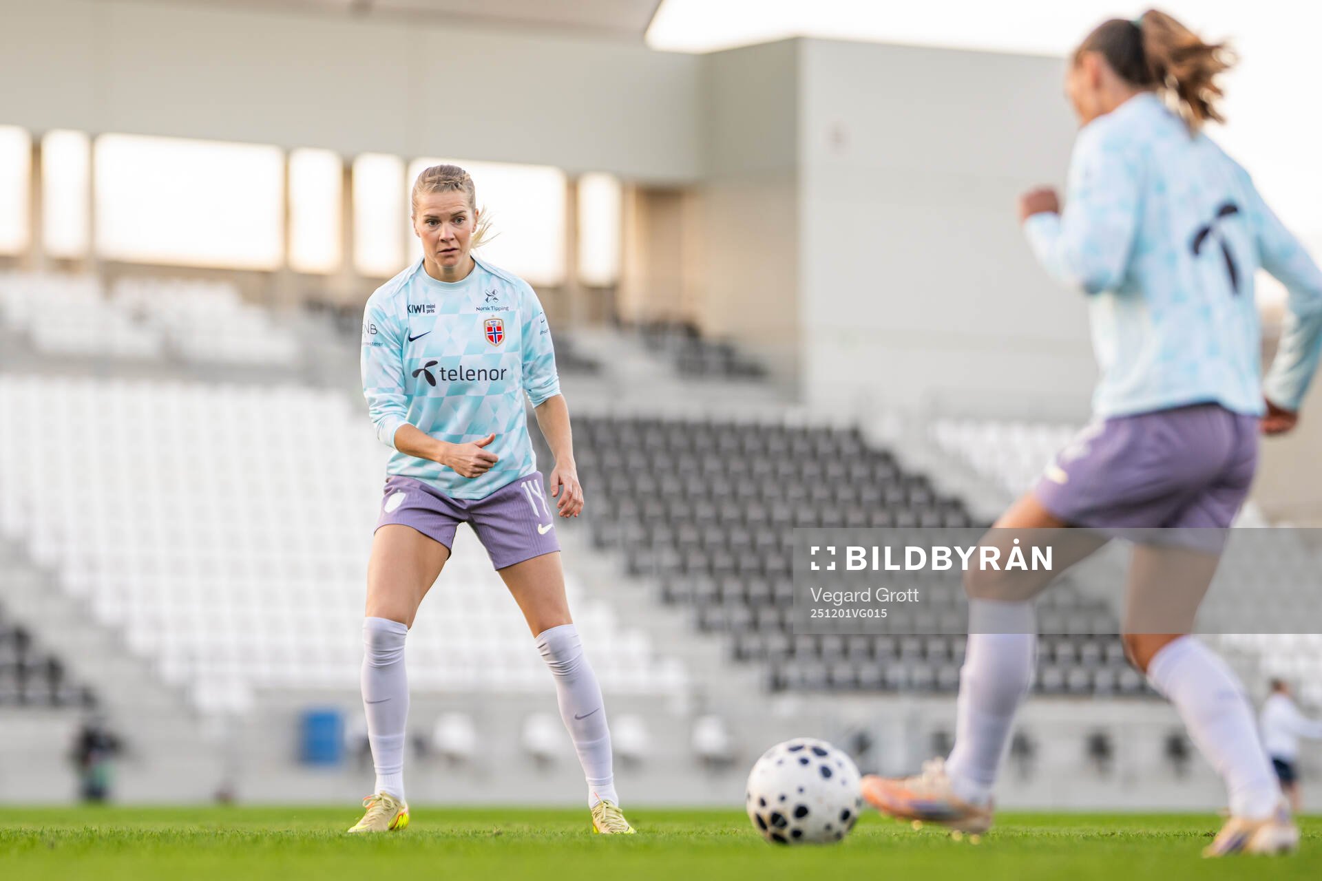 Ada Hegerberg of Norway warms up