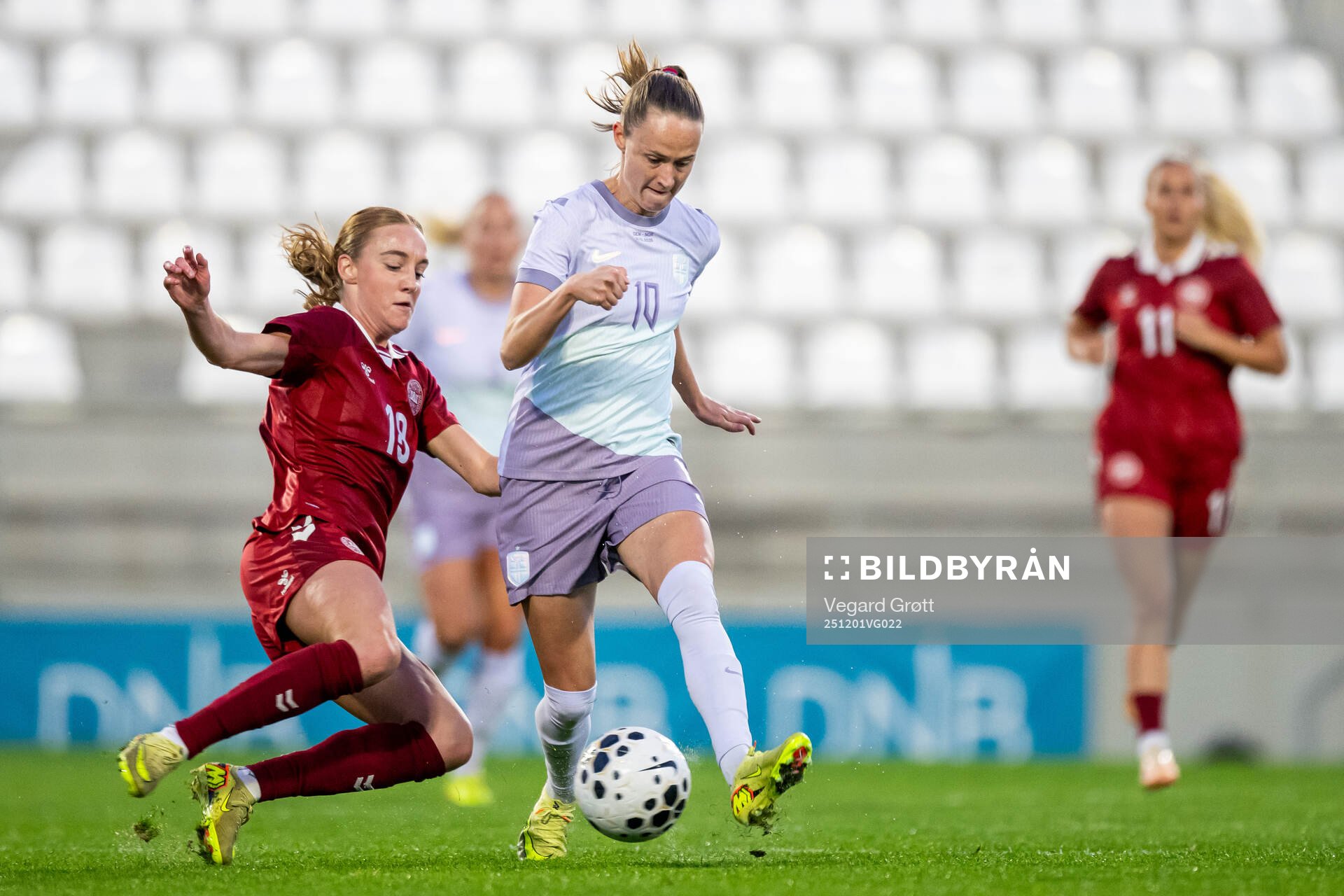 Sara Holmgaard of Denmark and Caroline Graham Hansen of