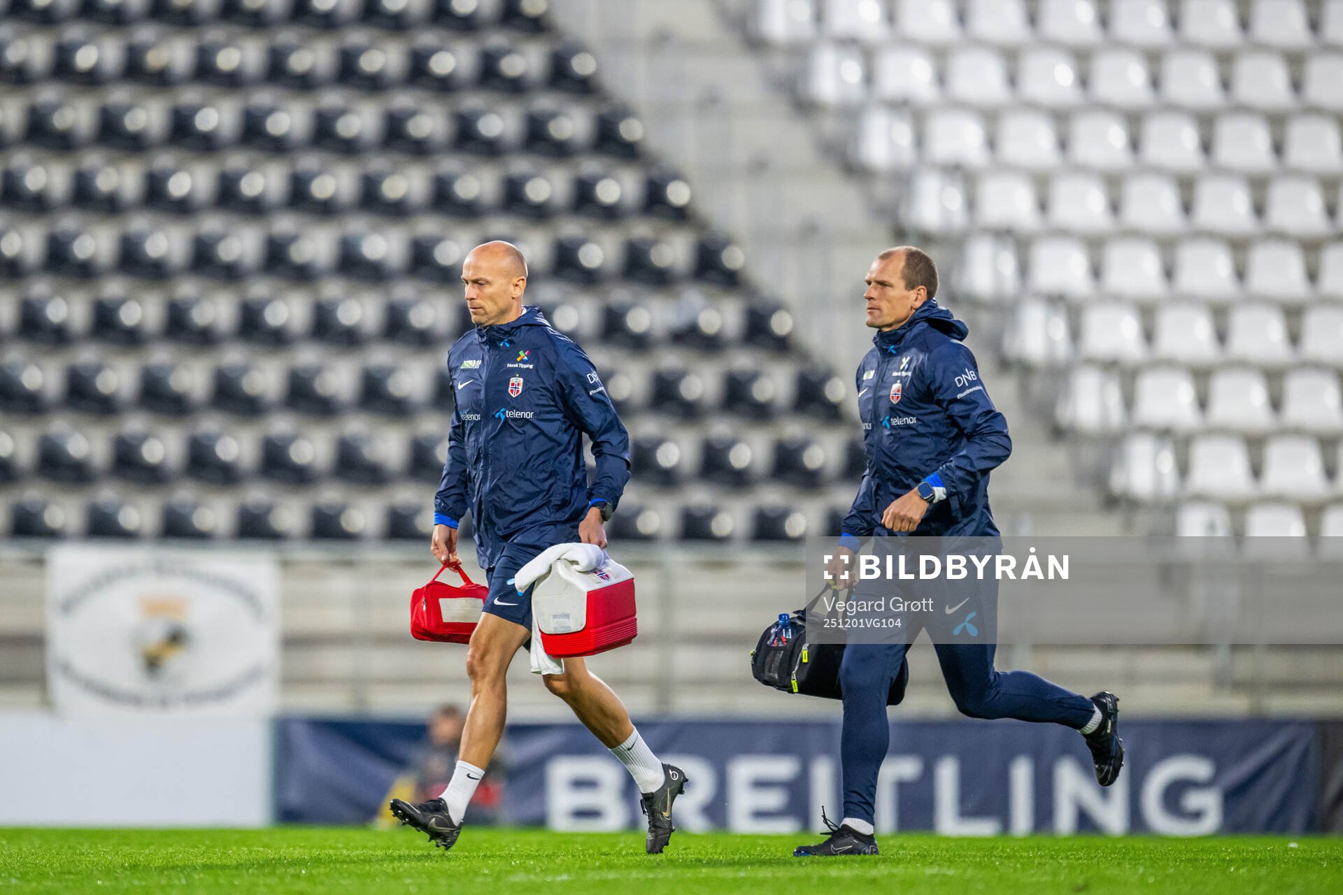 Physio Per-Otto Ringstad and doctor Trygve Hunemo of Norway