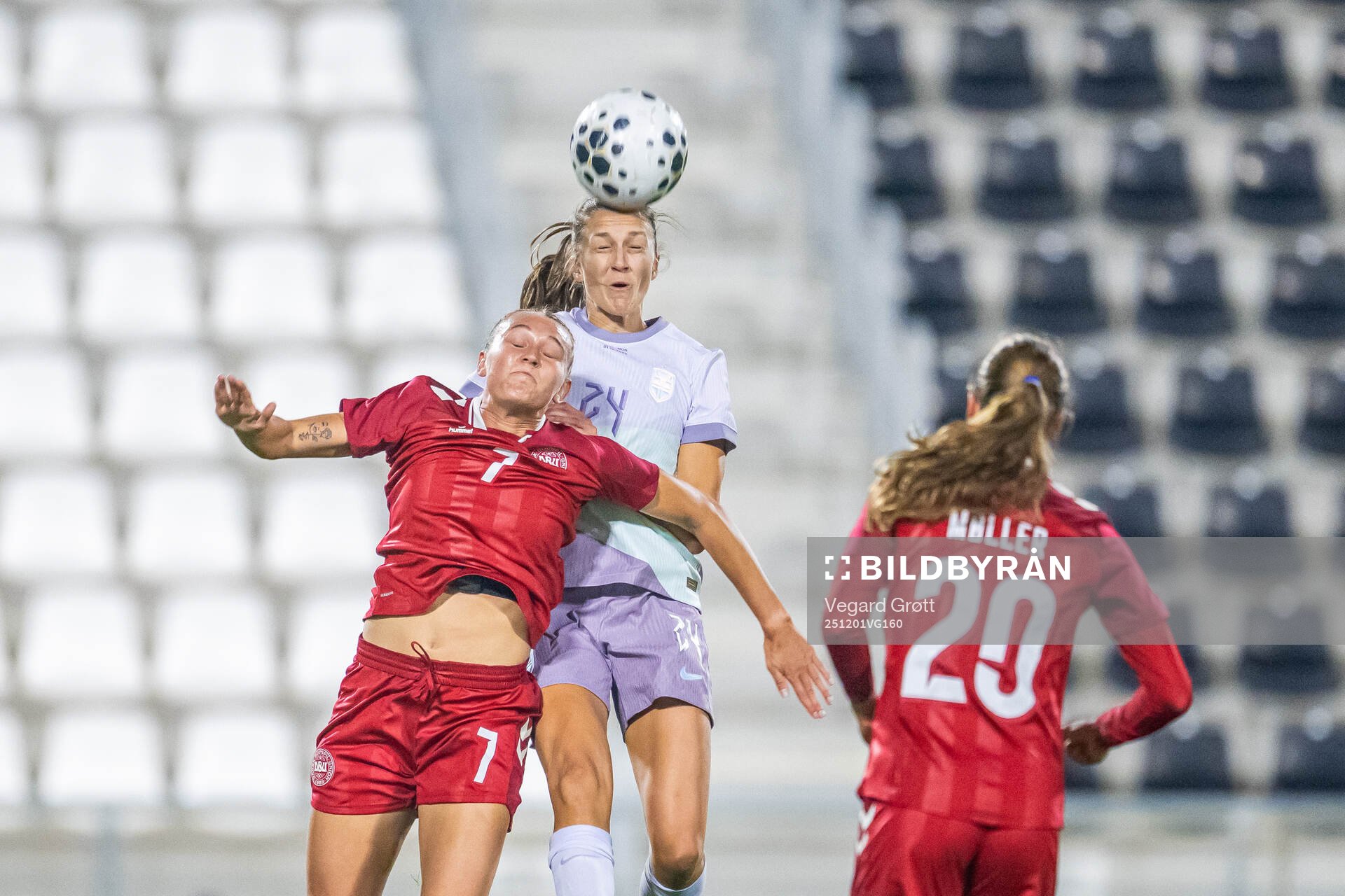 Cecilie Fløe of Denmark and Emma Stølen Godø of Norway