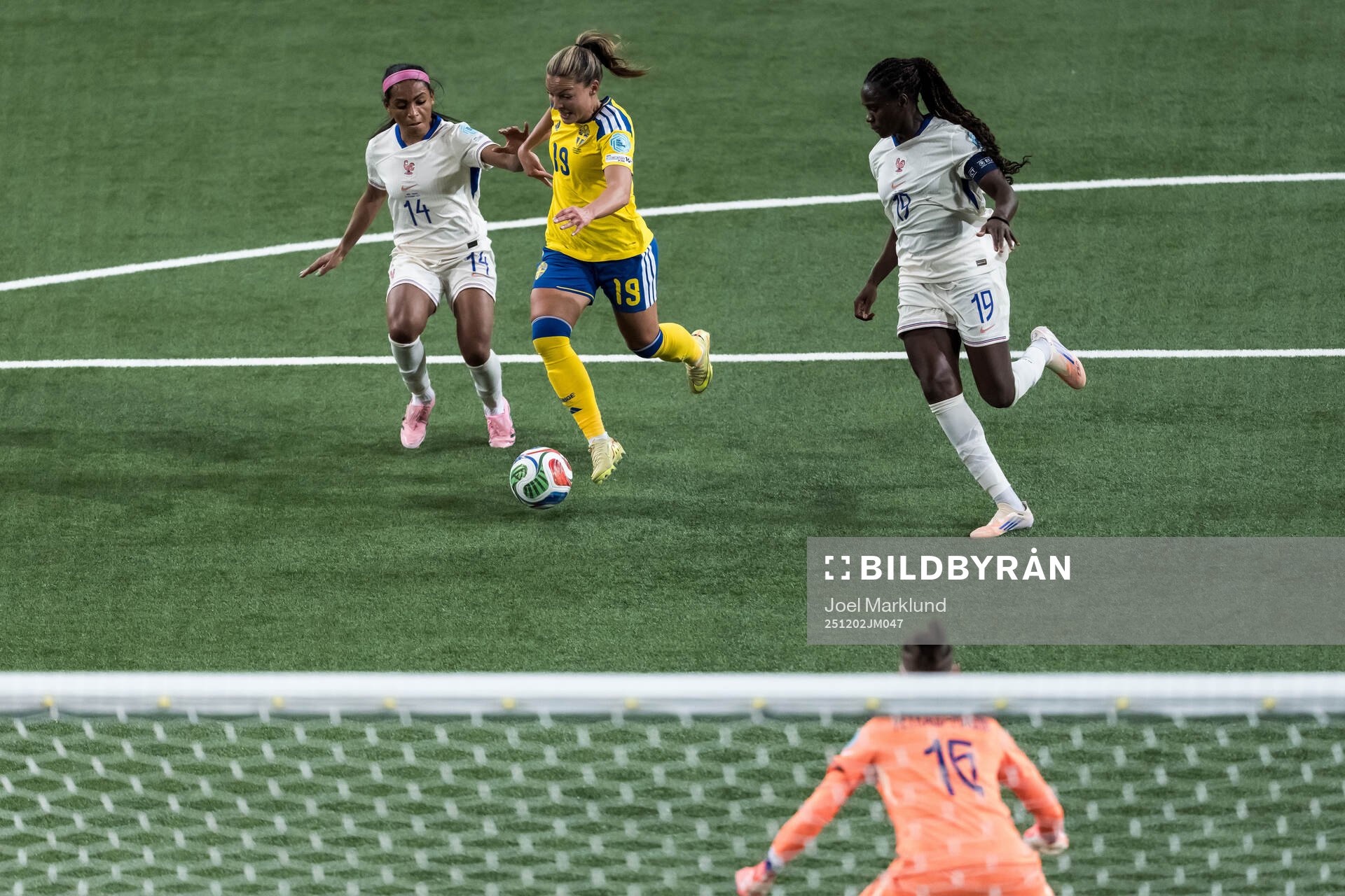 Perle Morroni and Griedge Mbock Bathy of France against