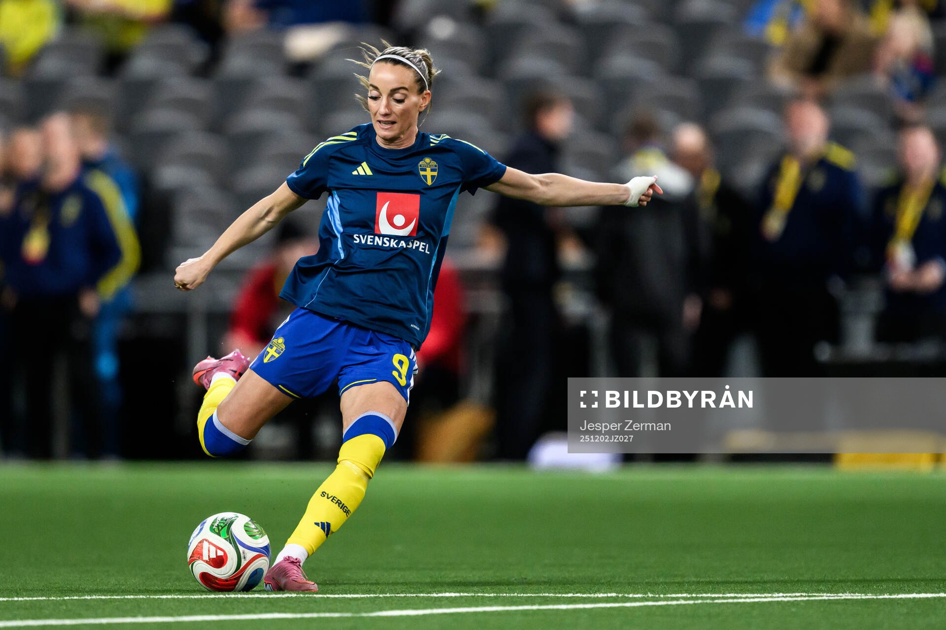 Kosovare Asllani of Sweden