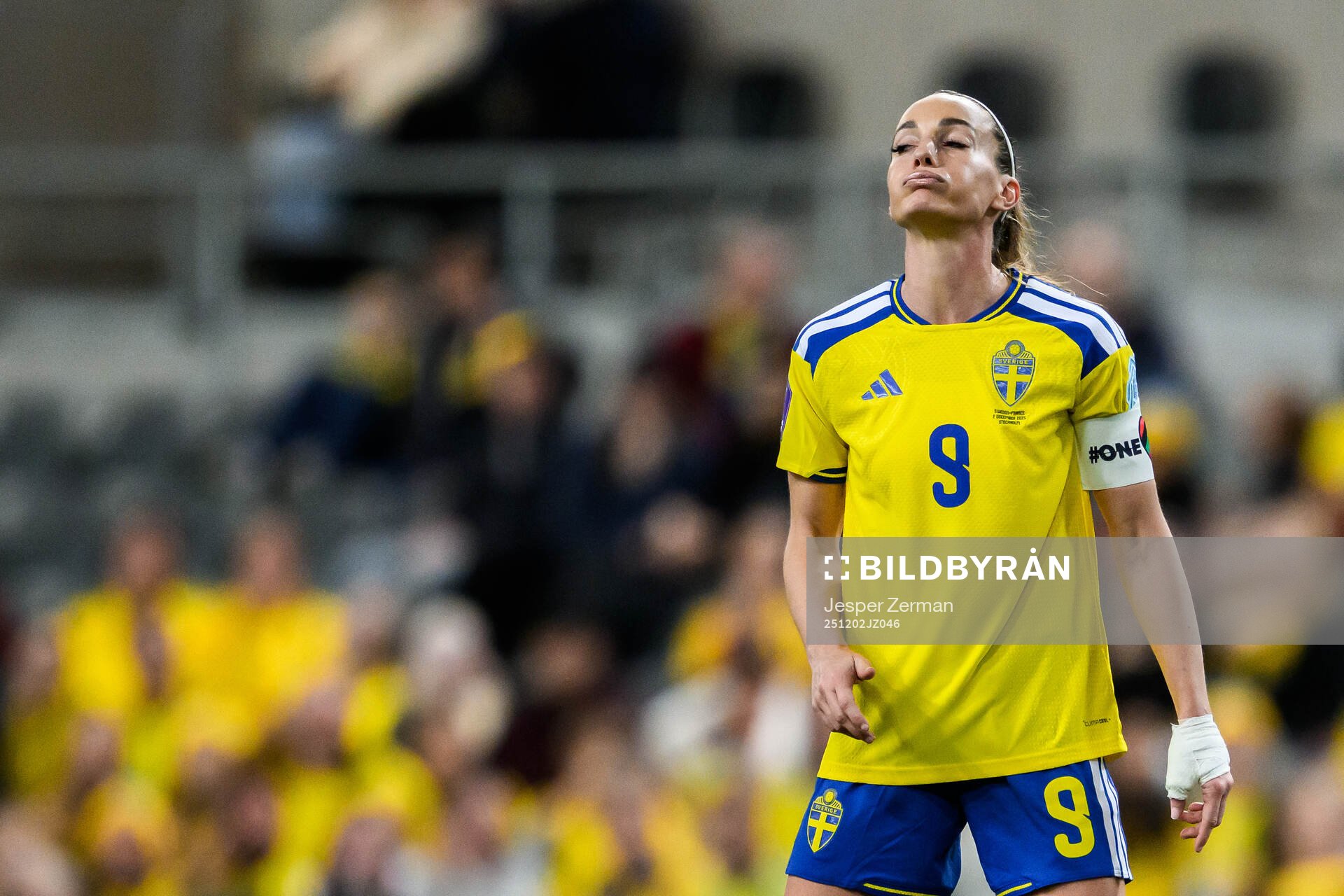 Kosovare Asllani of Sweden looks dejected