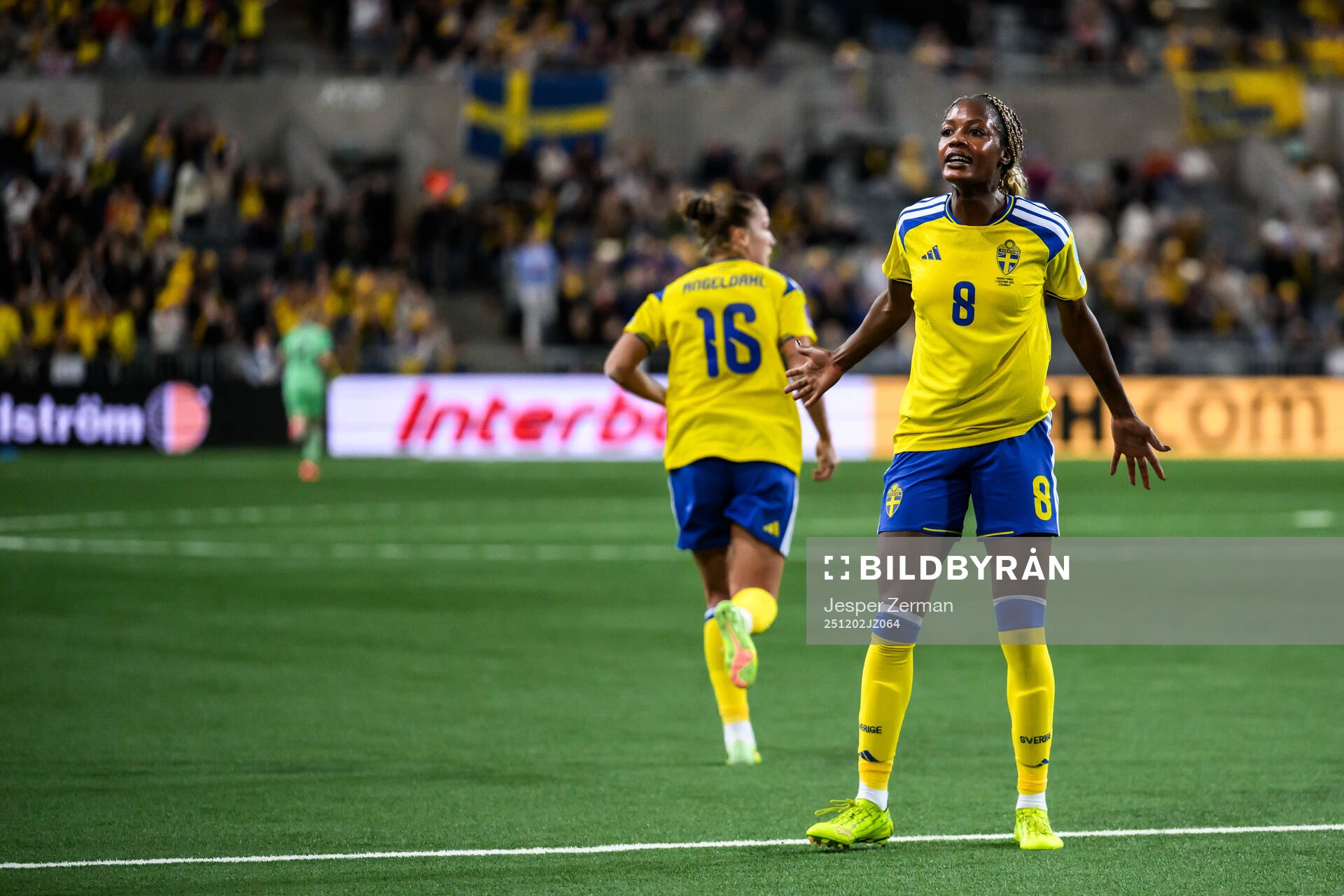 Evelyn Ijeh of Sweden celebrates