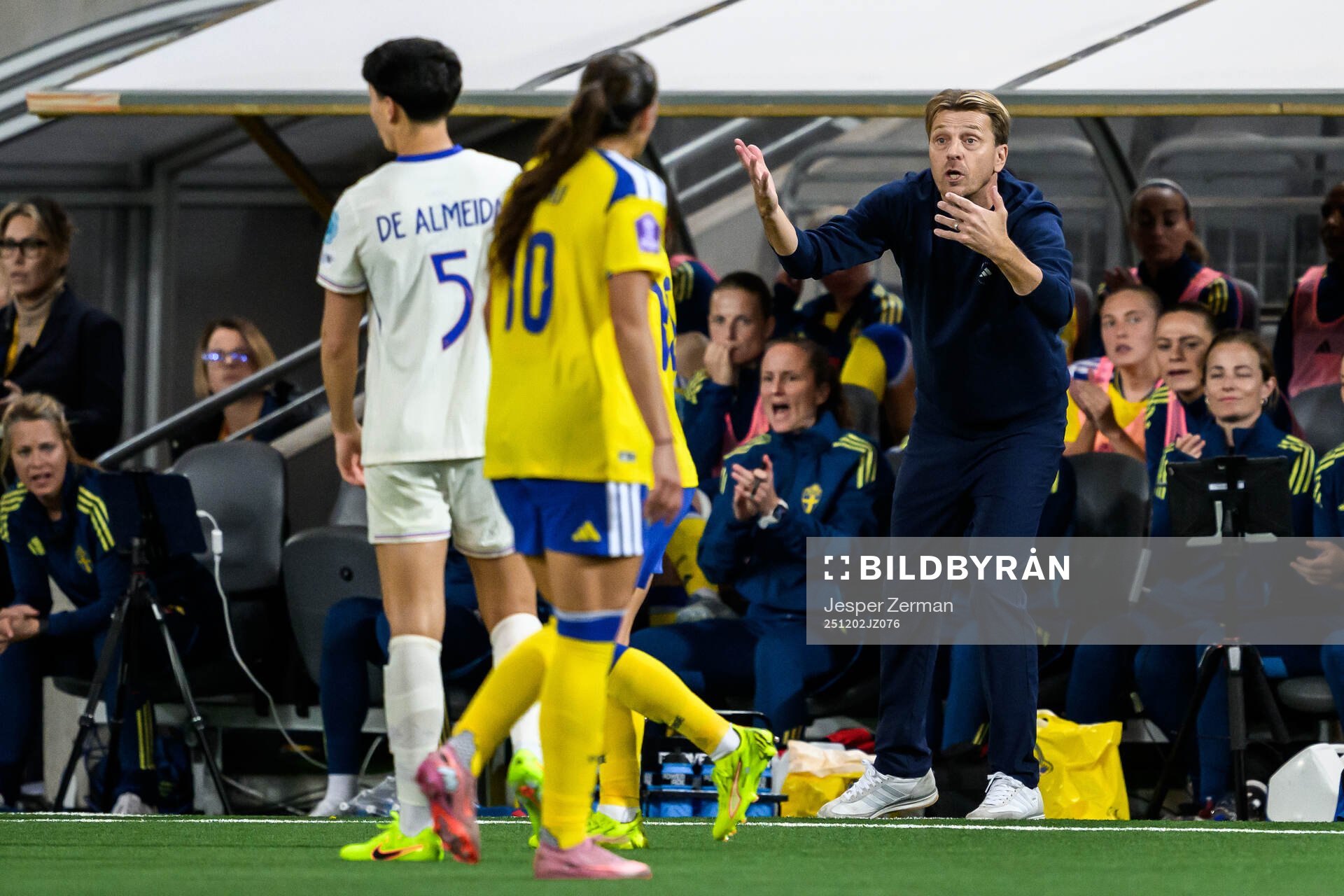 Head coach Tony Gustavsson of Sweden