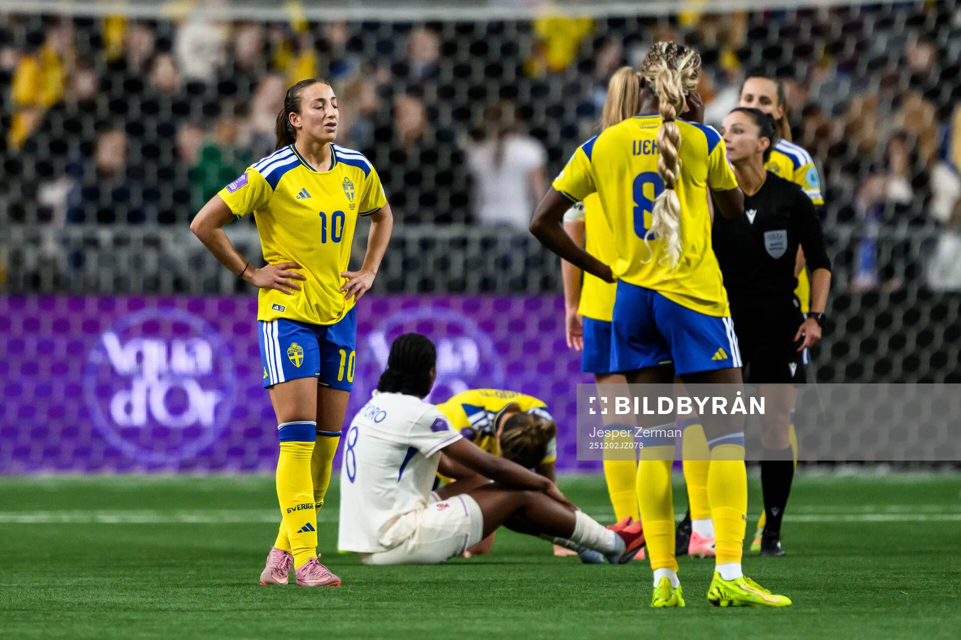 Rosa Kafaji of Sweden looks dejected
