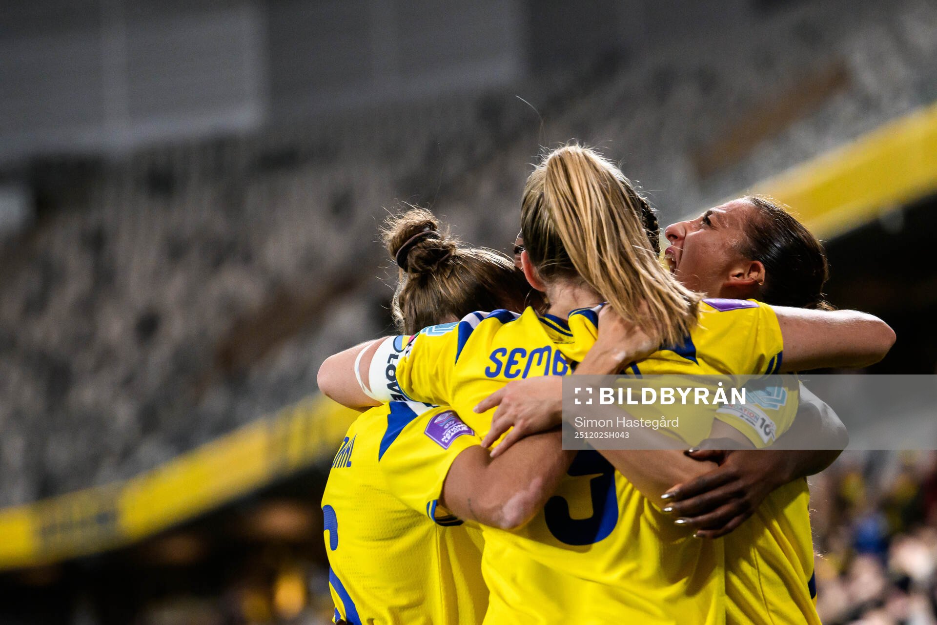 Rosa Kafaji of Sweden celebrates