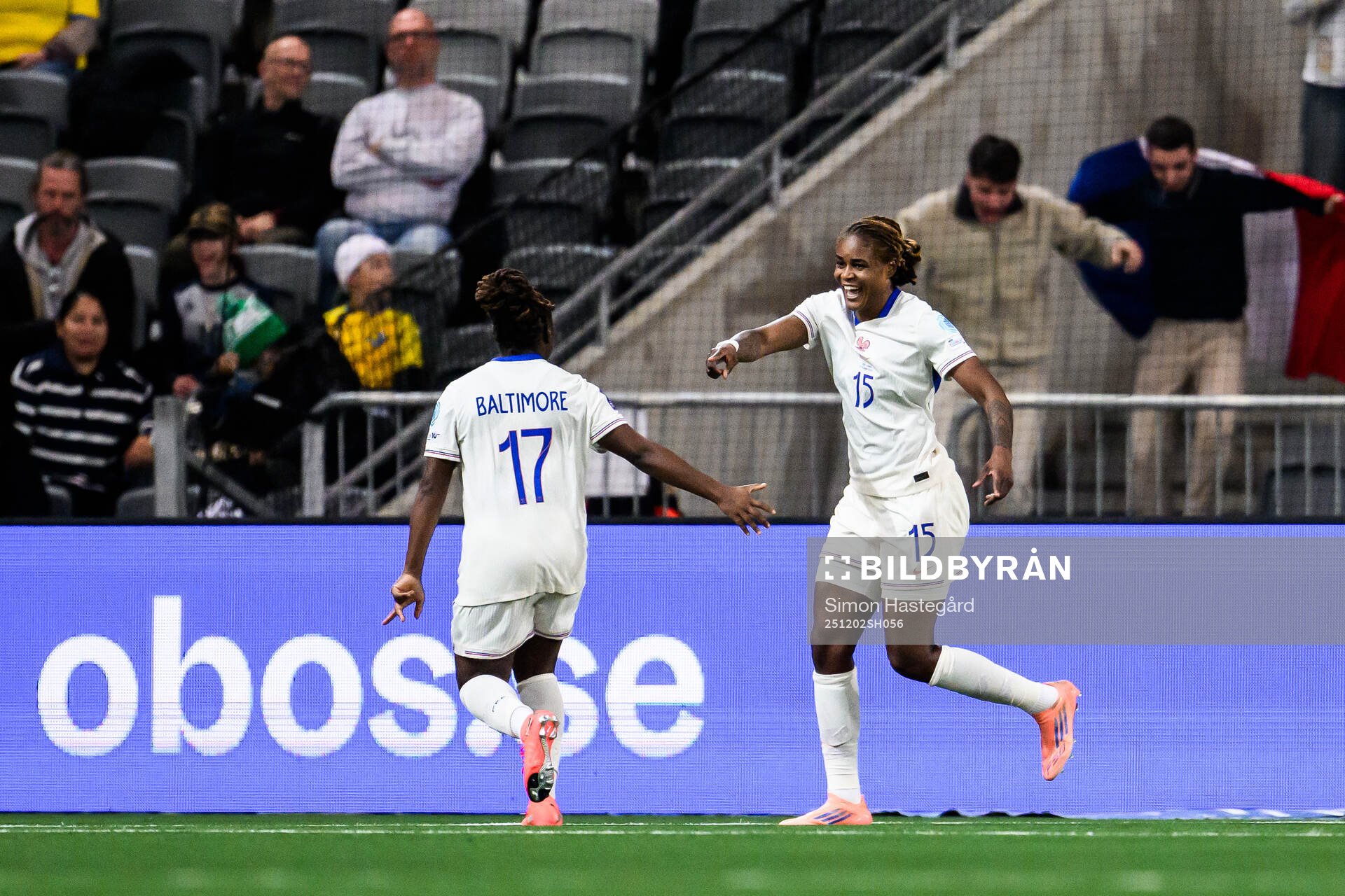 Kelly Gago of France celebrates