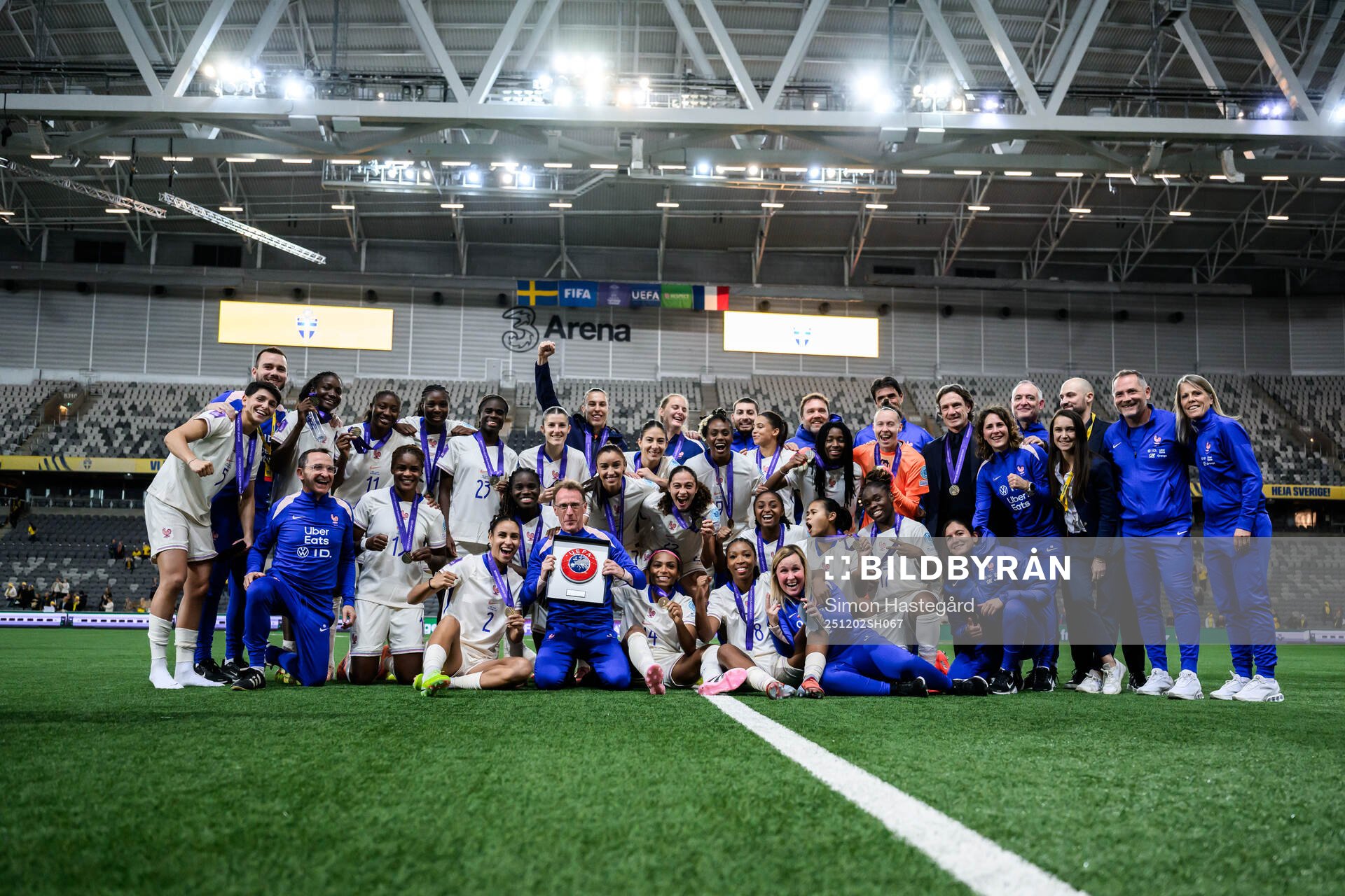 Players of France celebrate