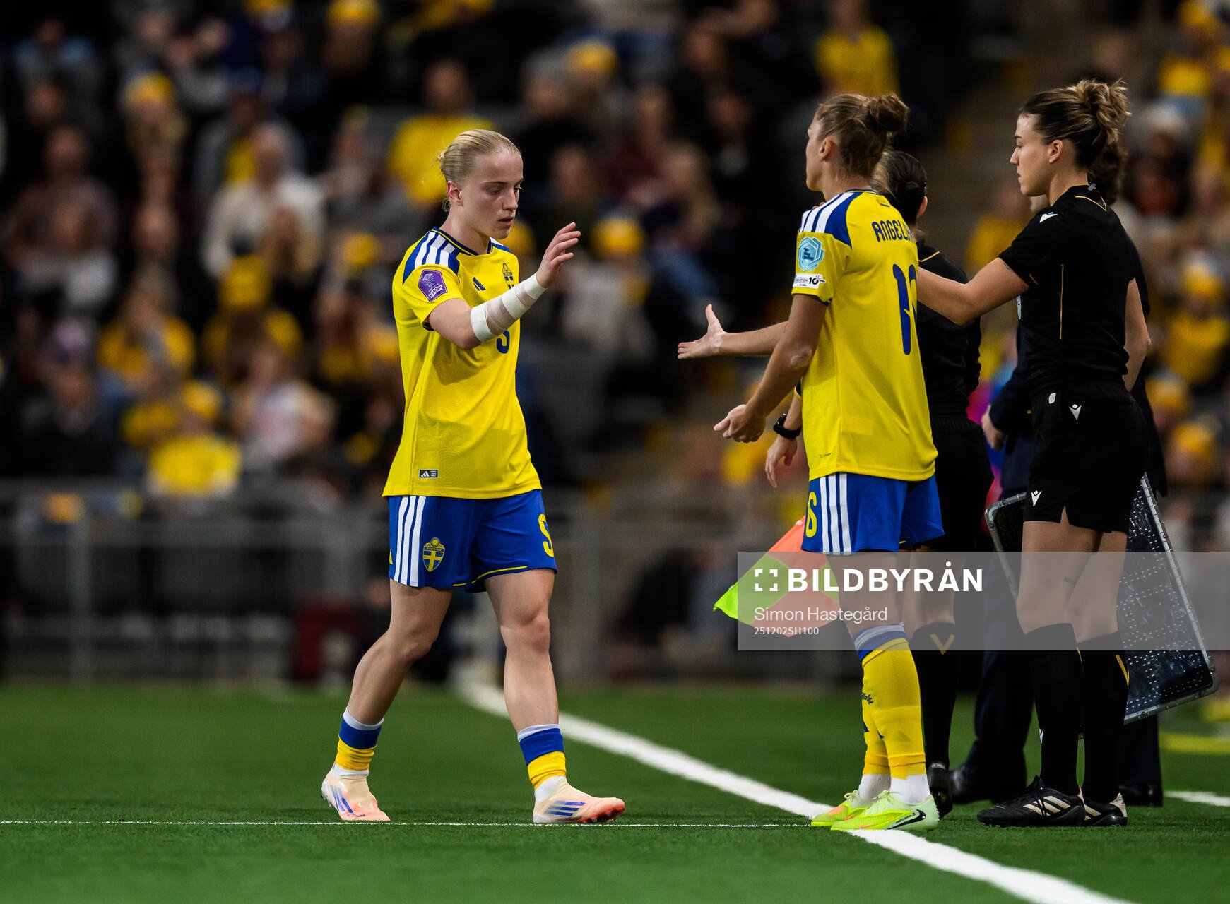 Anna Sandberg and Filippa Angeldahl of Sweden