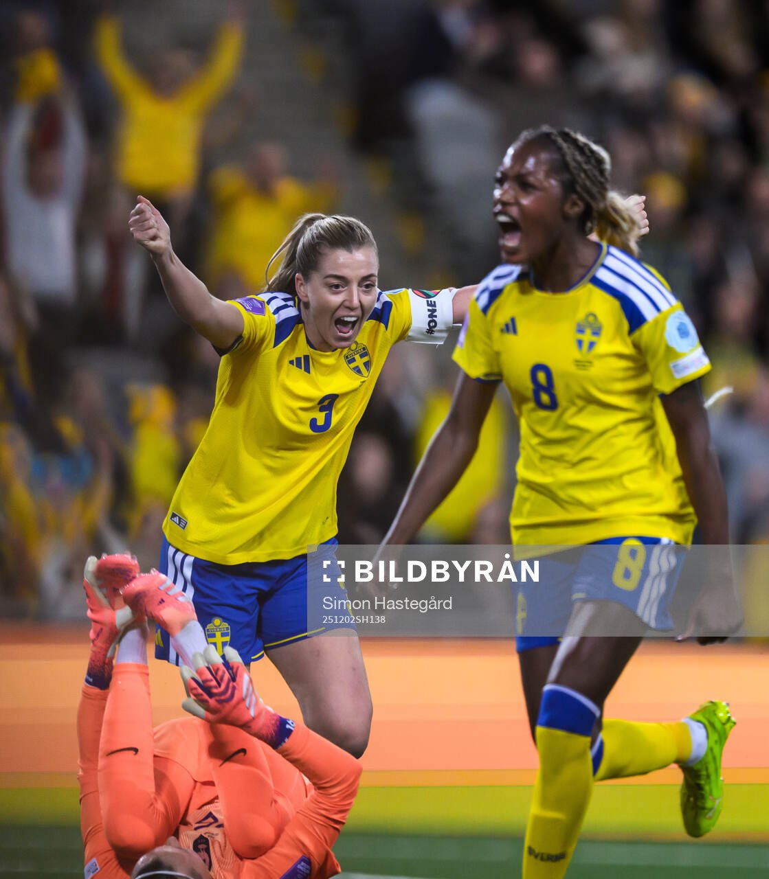 Linda Sembrant and Evelyn Ijeh of Sweden celebrate the 2-1