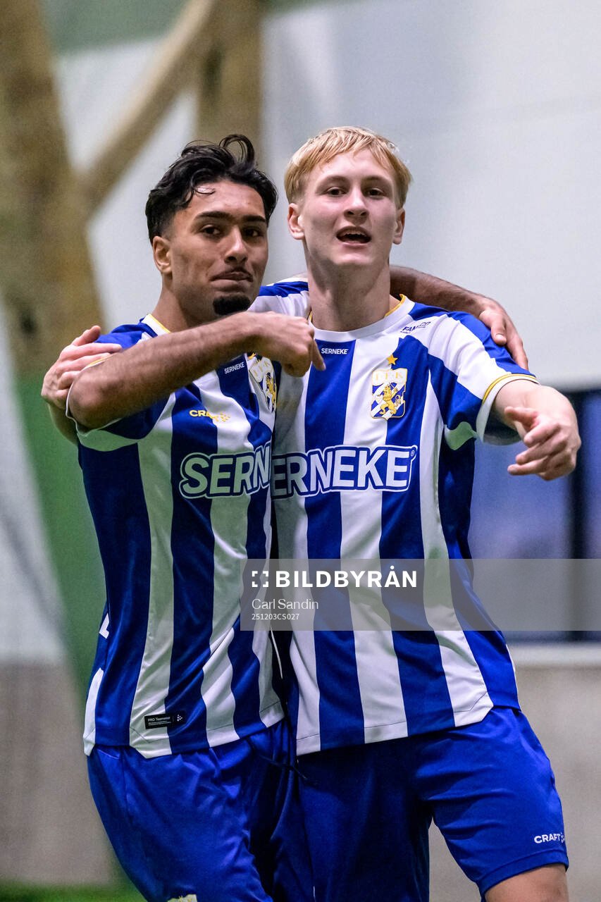 IFK Göteborgs Haydar Sultan och Markus Jarl jublar