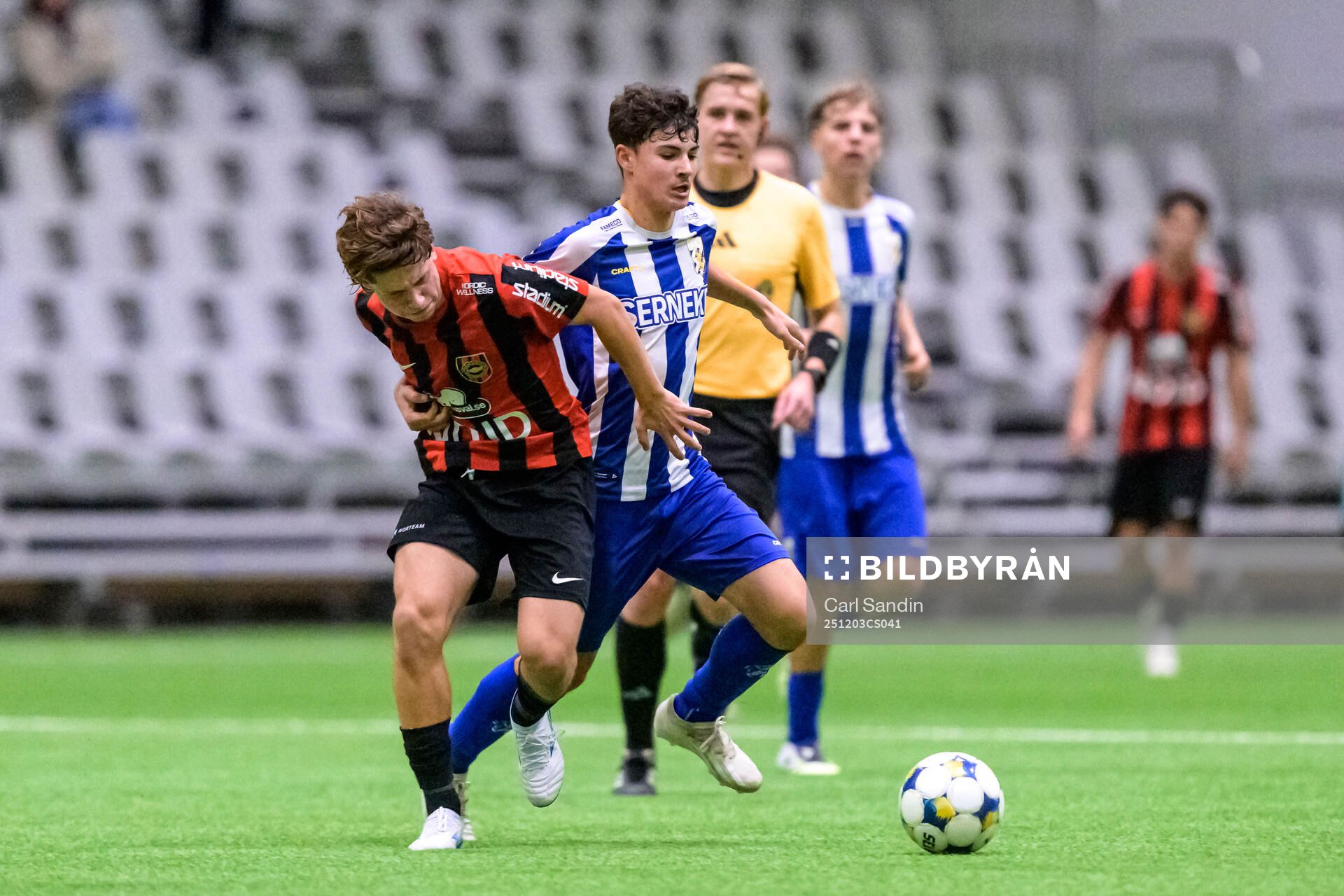 Brommapojkarnas Oliver Djurci och IFK Göteborgs Daniel Rizk