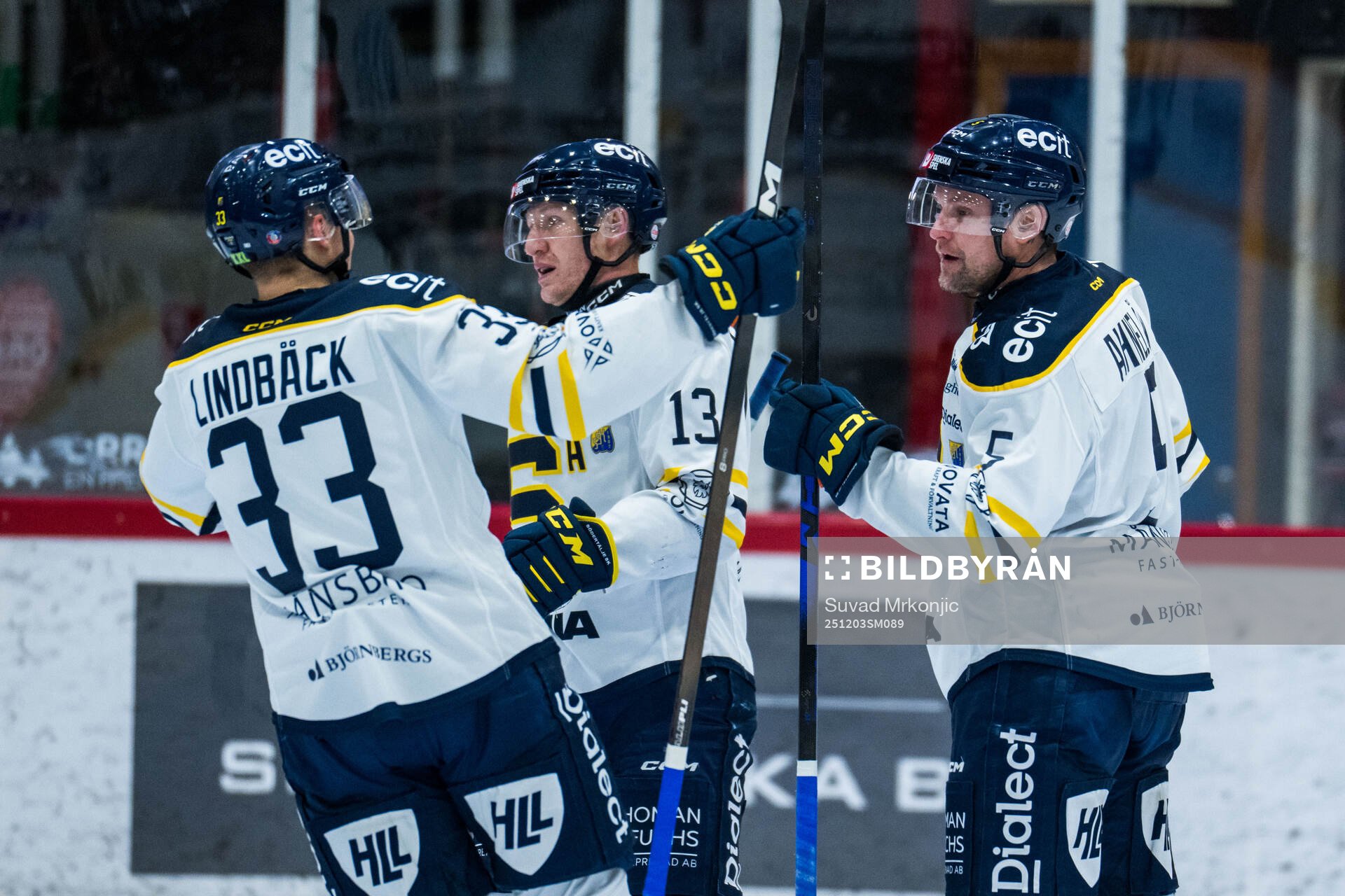 Södertäljes Jonas Ahnelöv jublar