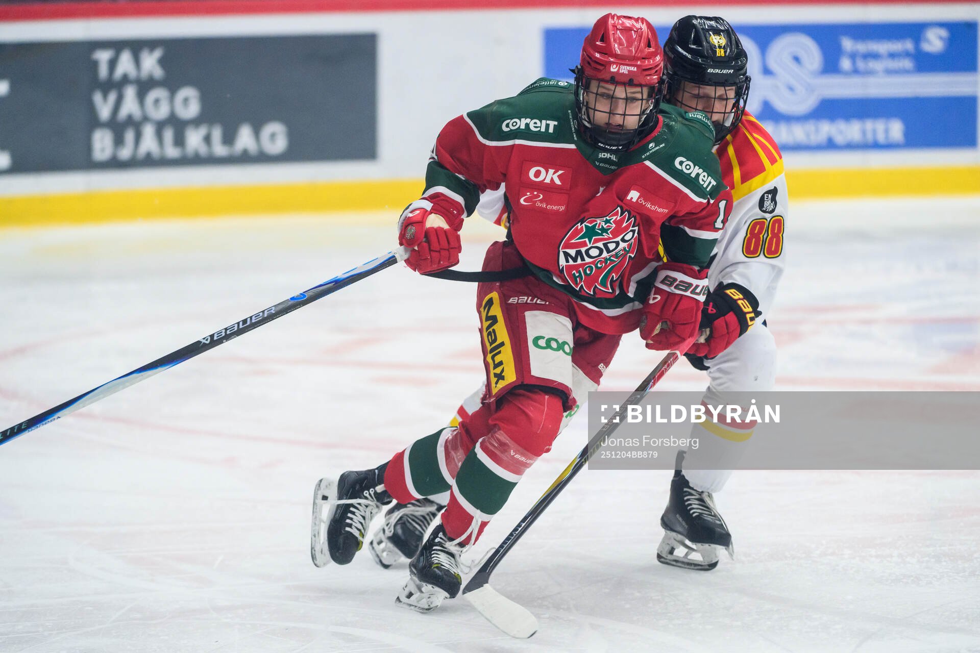 Modos Lovisa Engström och Brynäs Ebba Hesselvall