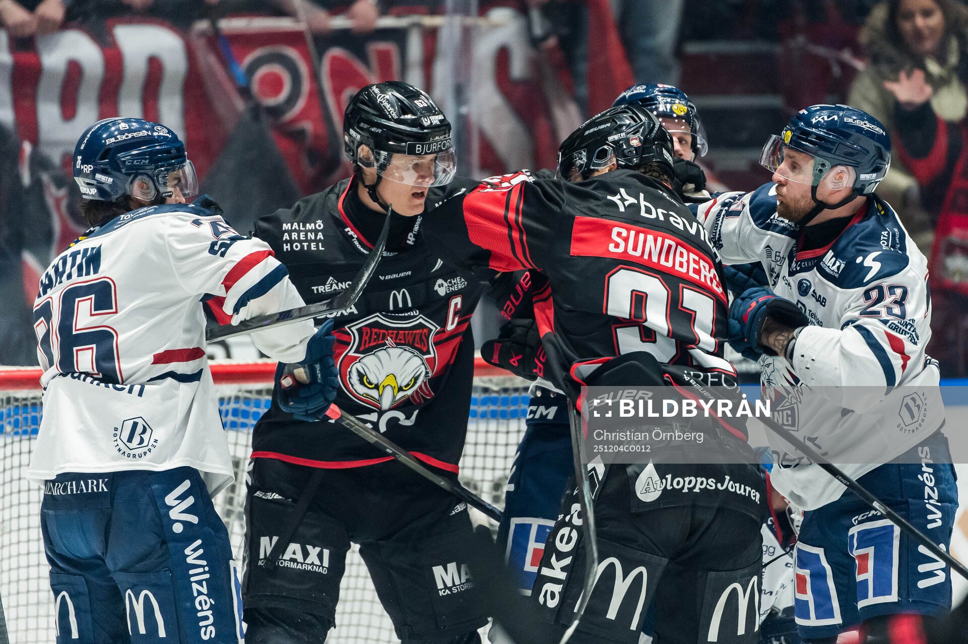 Malmö Redhawks Fredrik Händemark och Axel Sundberg mot