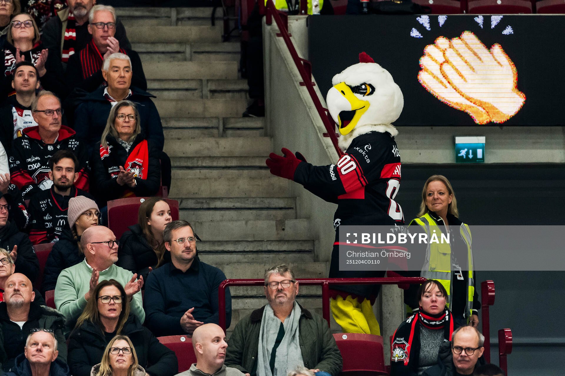 Malmö Redhawks maskot Hawkan