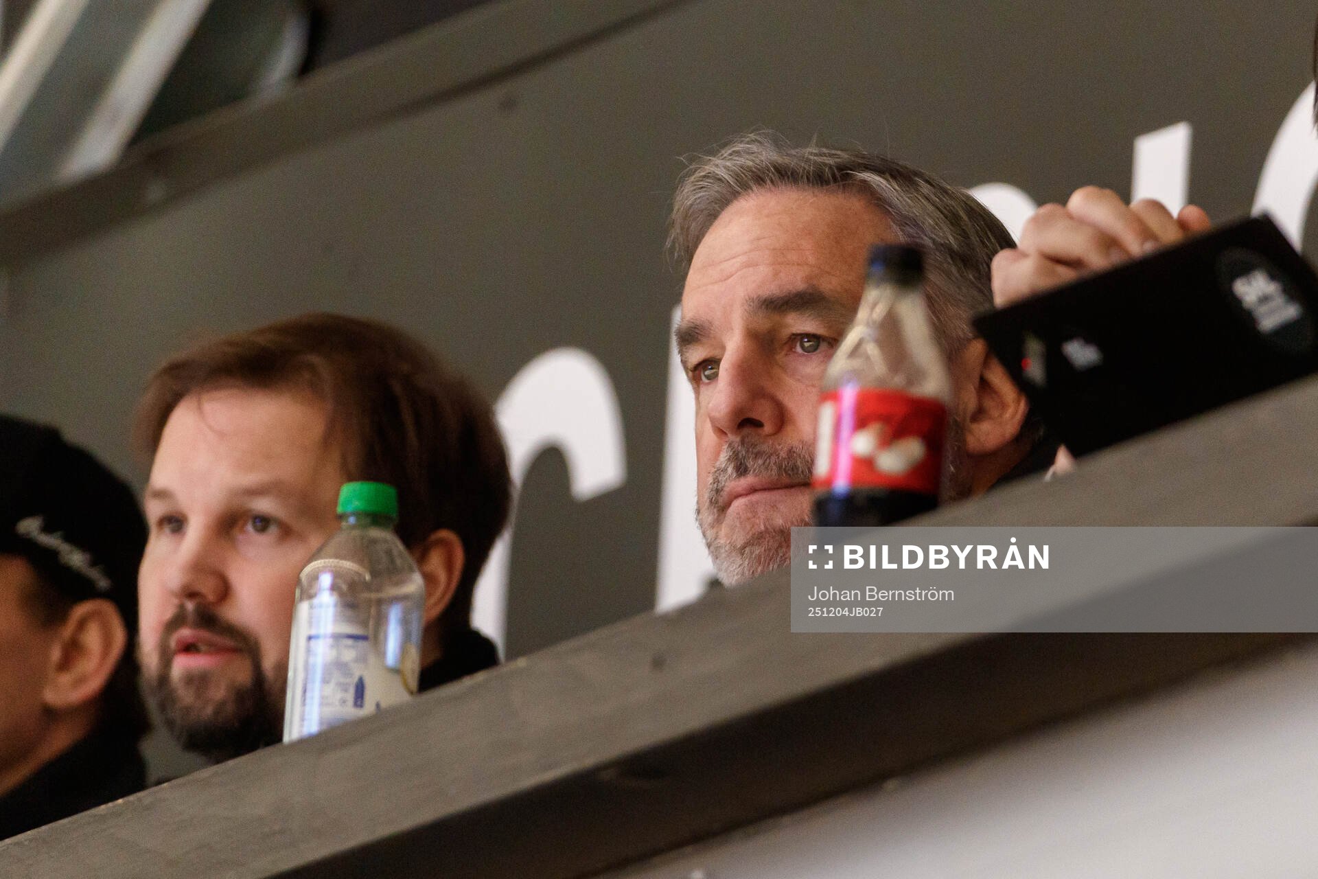 Philadelphia Flyers scout John LeClair på läktaren