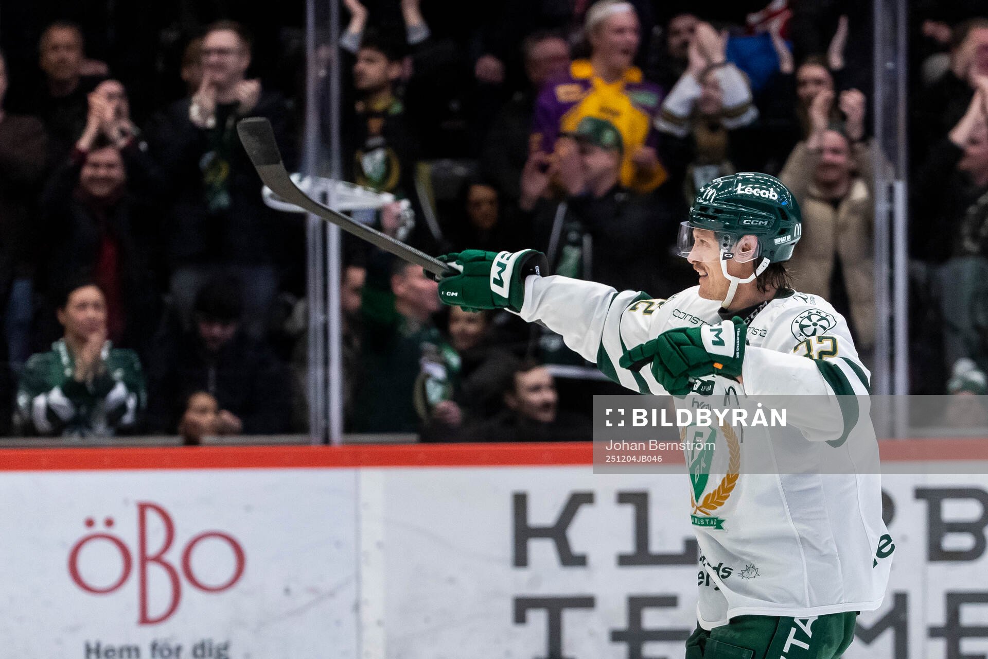 Färjestads Magnus Nygren jublar