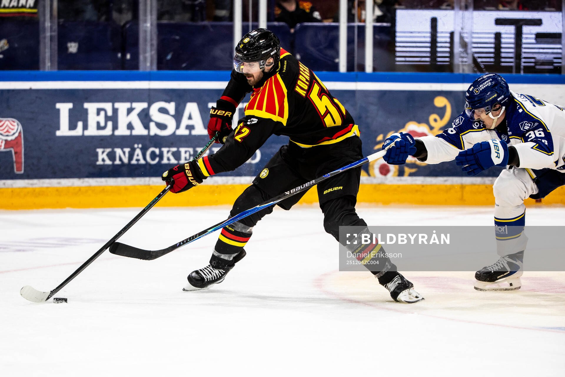 Brynäs Jack Kopacka och Leksands Stefan Milosevic