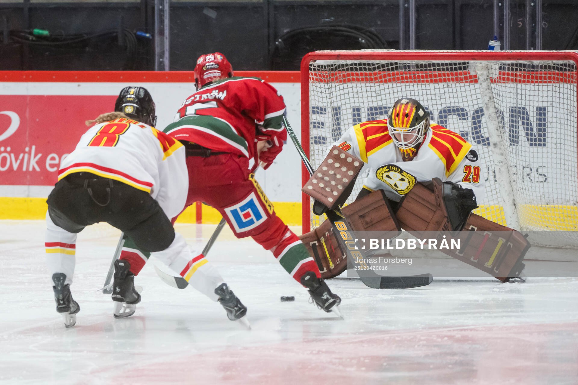 Brynäs målvakt Klara Peslarova