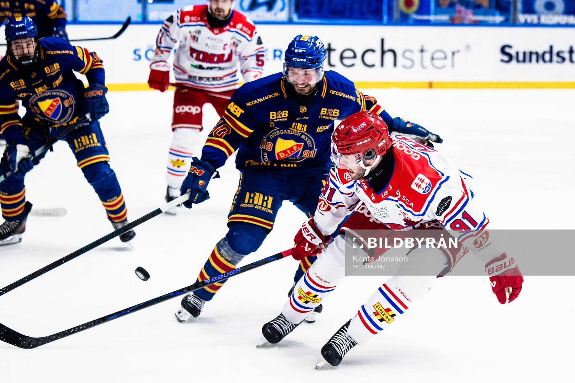Djurgårdens Jacob Josefson och Timrås Magnus Pääjärvi