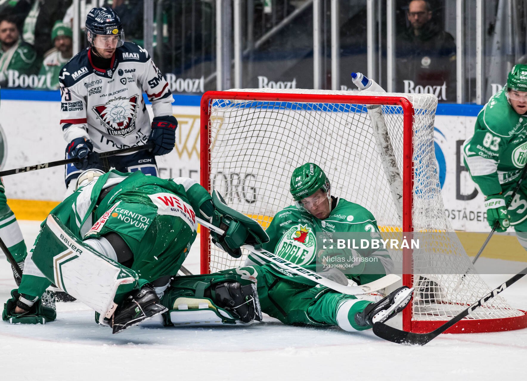 Rögles målvakt Arvid Holm och Mattias Göransson