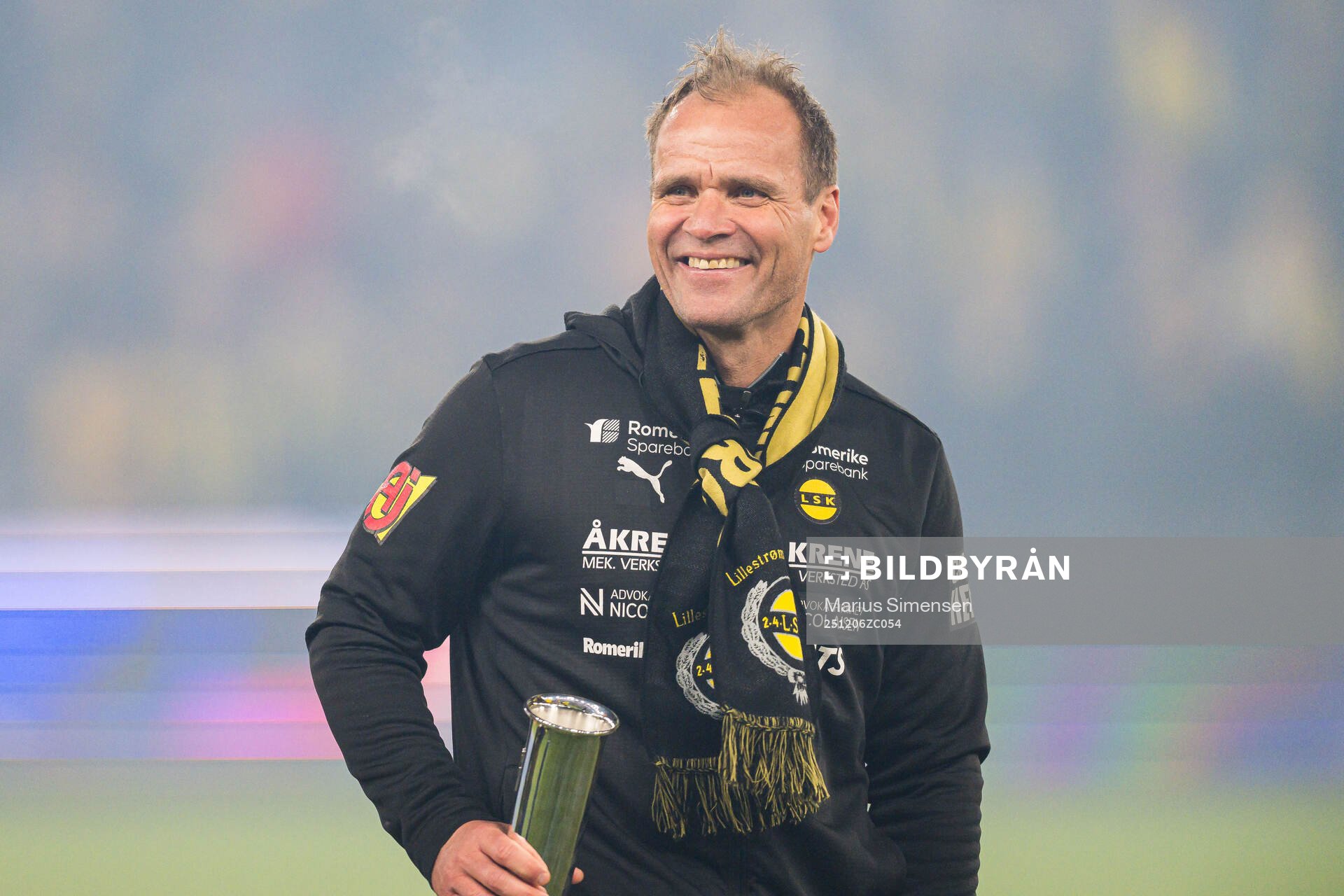 Head coach Hans Erik Ødegaard of Lillestrøm celebrates