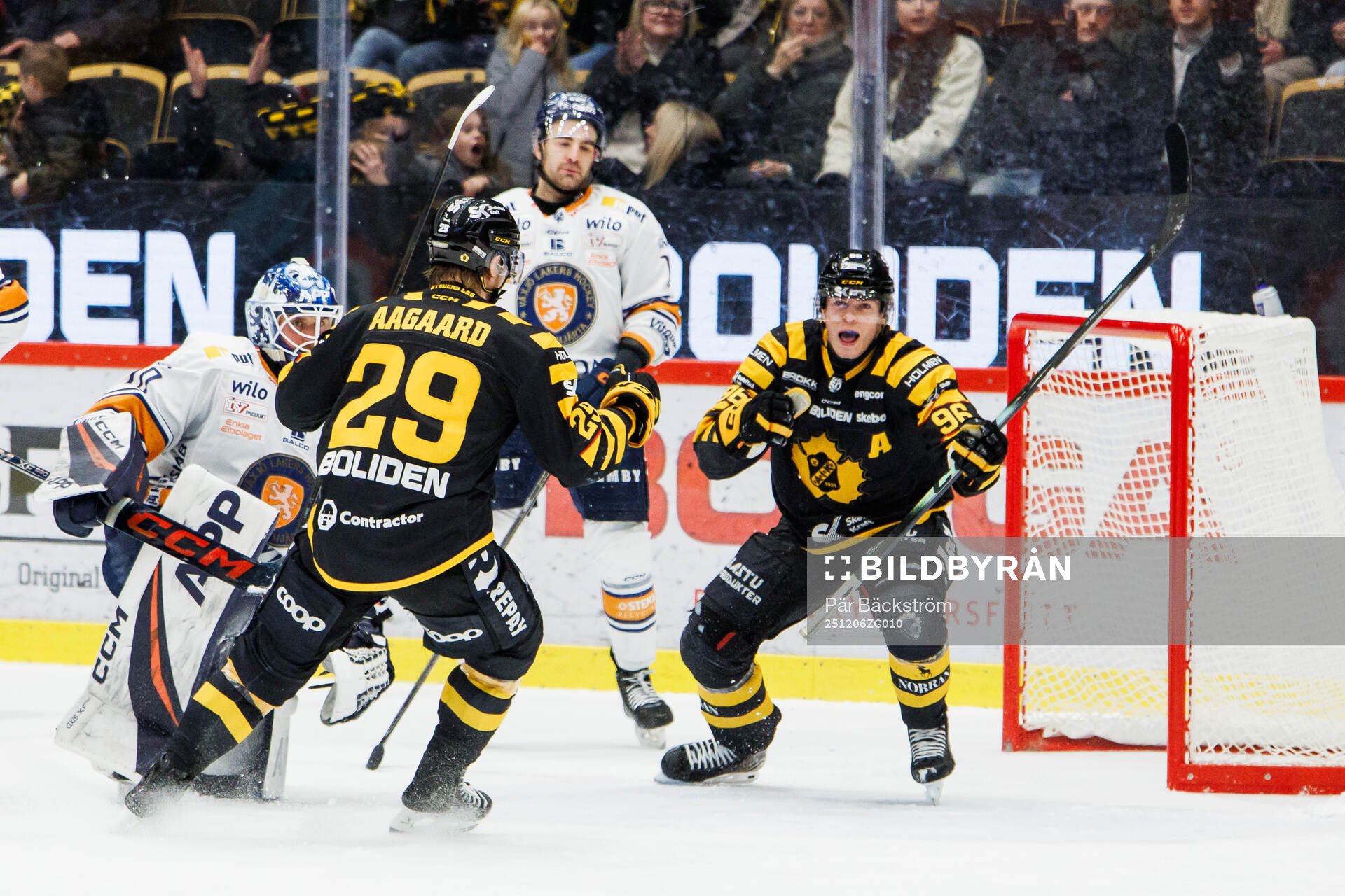 Skellefteås Rickard Hugg jublar