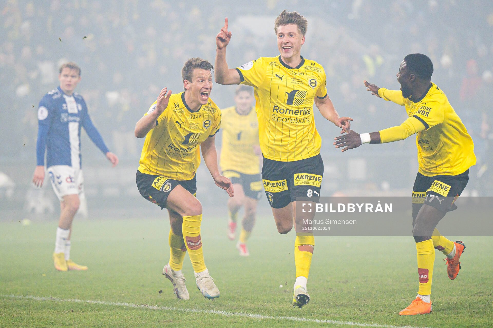 Markus Seehusen Karlsbakk of Lillestrøm celebrates