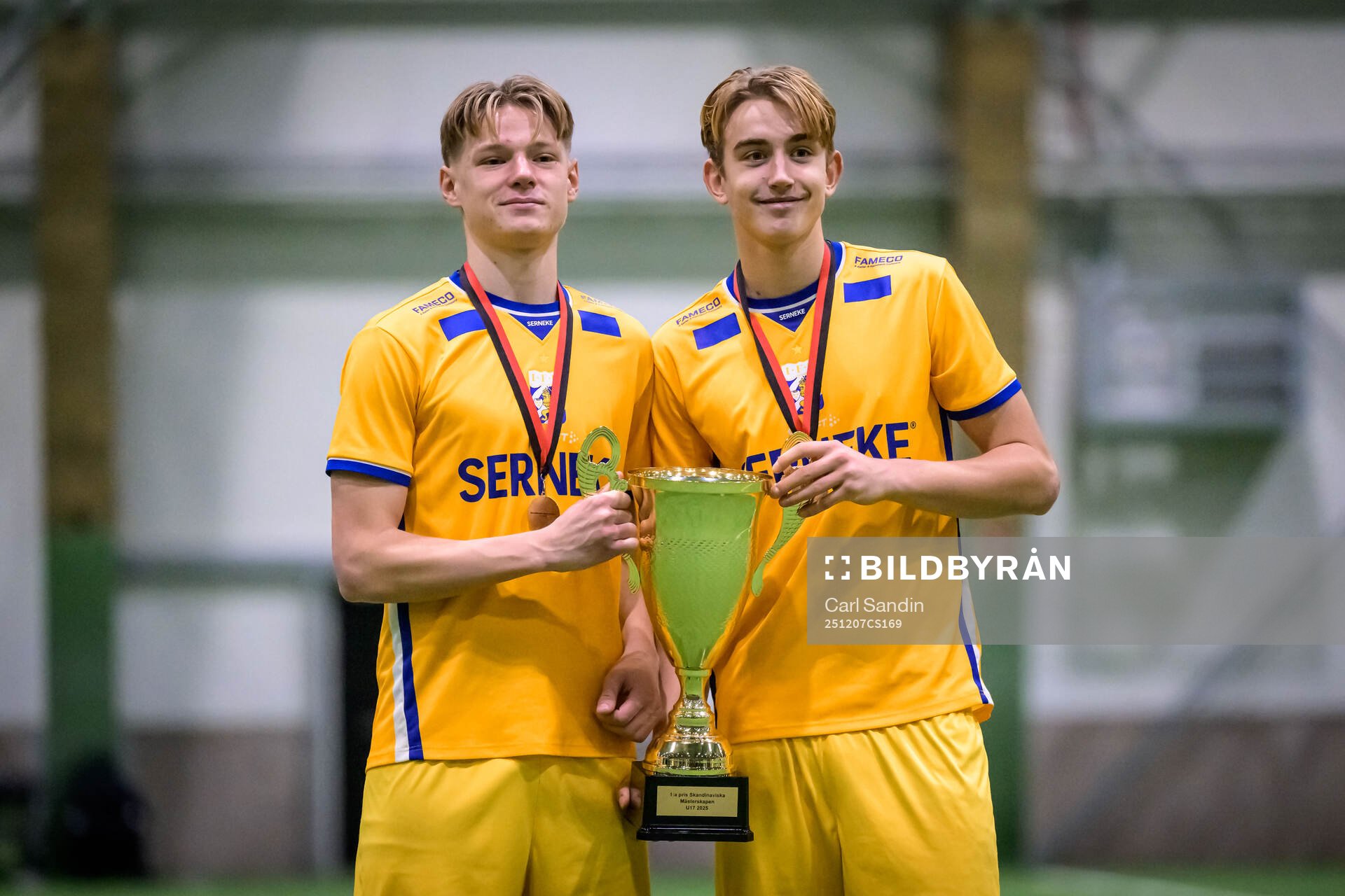 IFK Göteborgs Malte Hallingsjö och Lias Tolf jublar