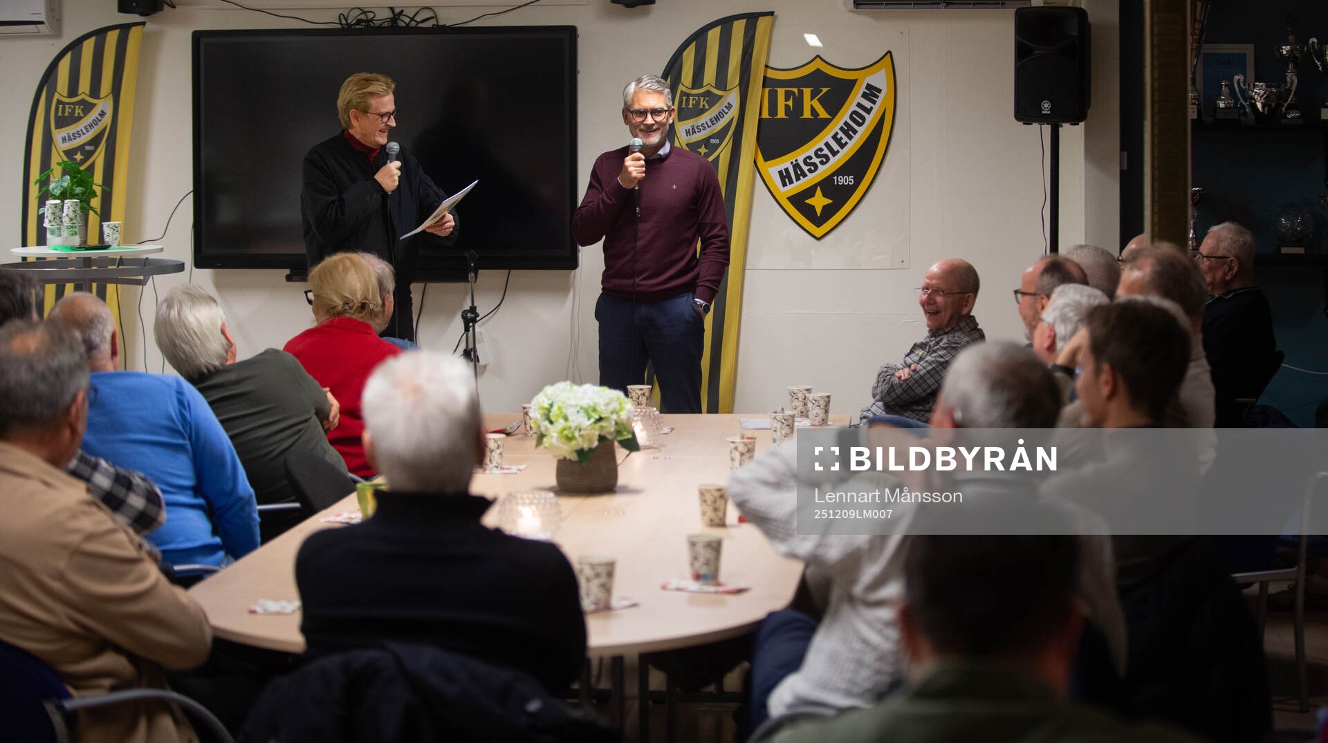 Fotboll, IFK Hässleholms fotbollskafé med Niclas Carlnén