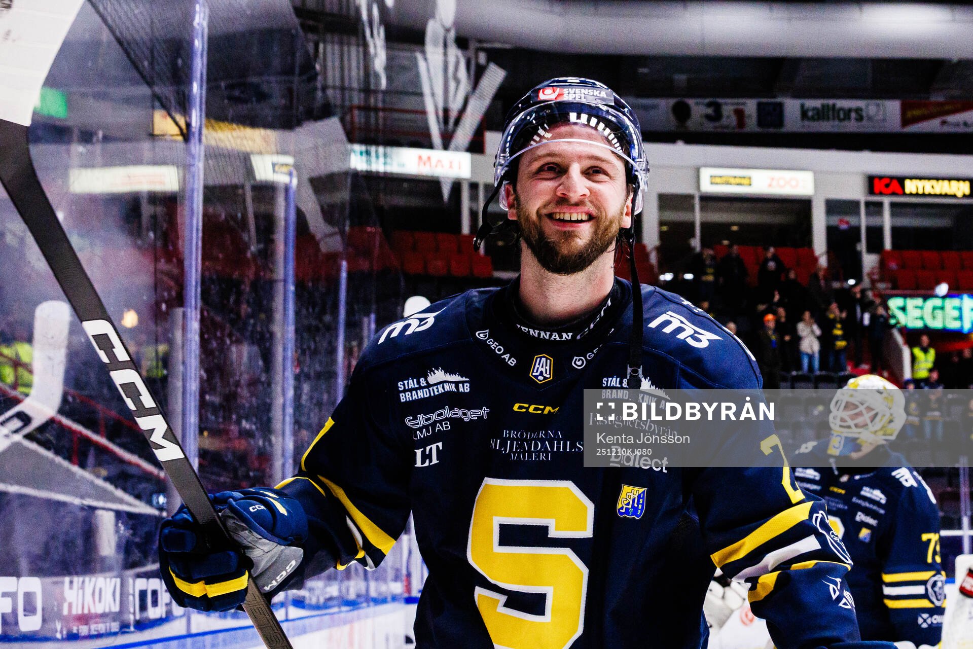 Södertäljes Daniel Norbe jublar