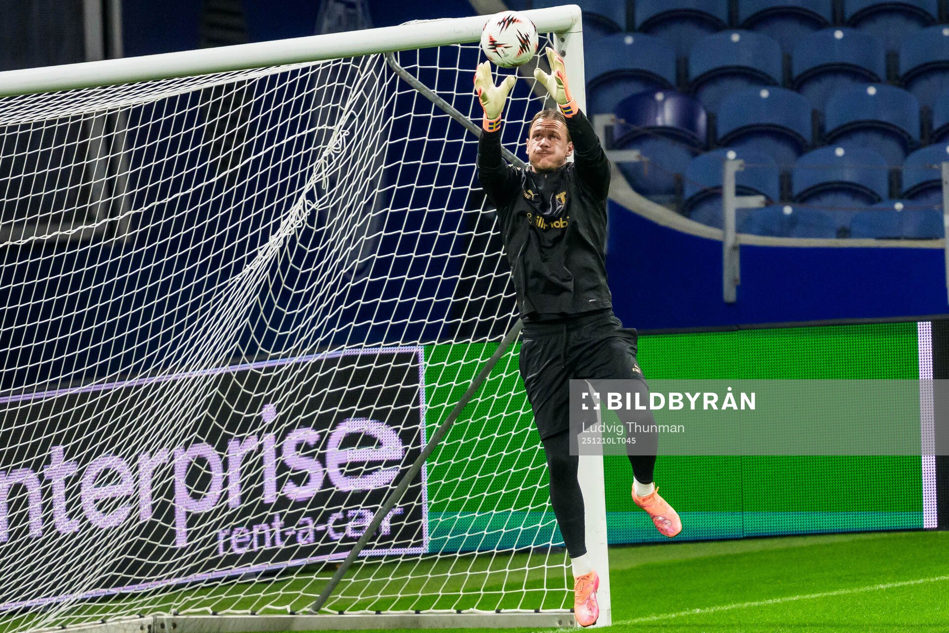 Goalkeeper Johan Dahlin