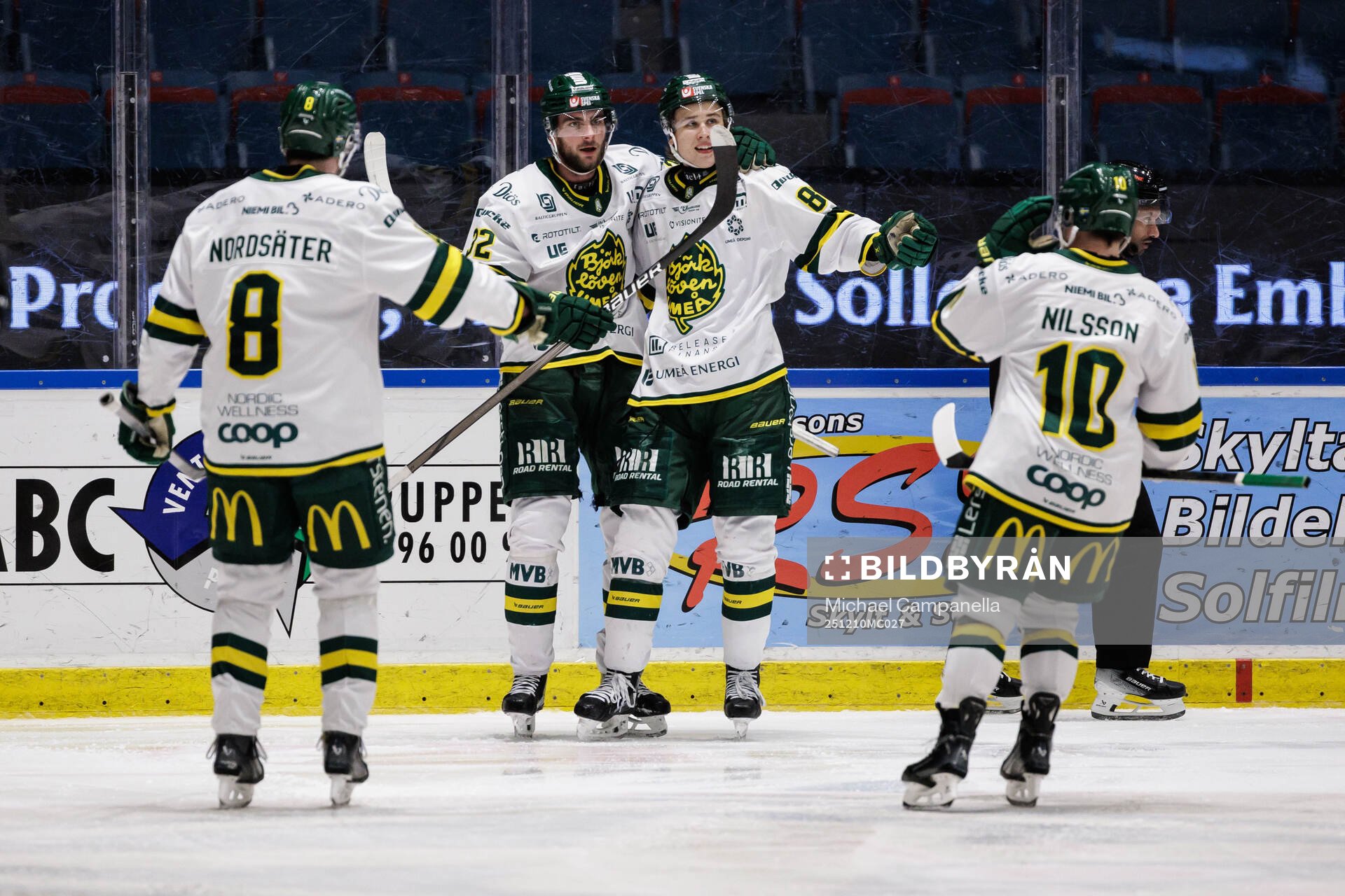 Björklövens Jacob Olofsson jublar